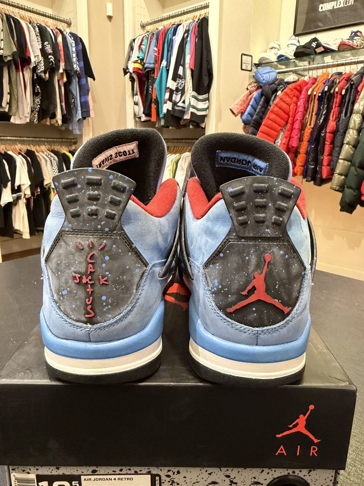 Jordan Brand Jordan 4 Retro ‘Travis Scott’ Size US 10.5 / EU 43-44 - 3 Thumbnail