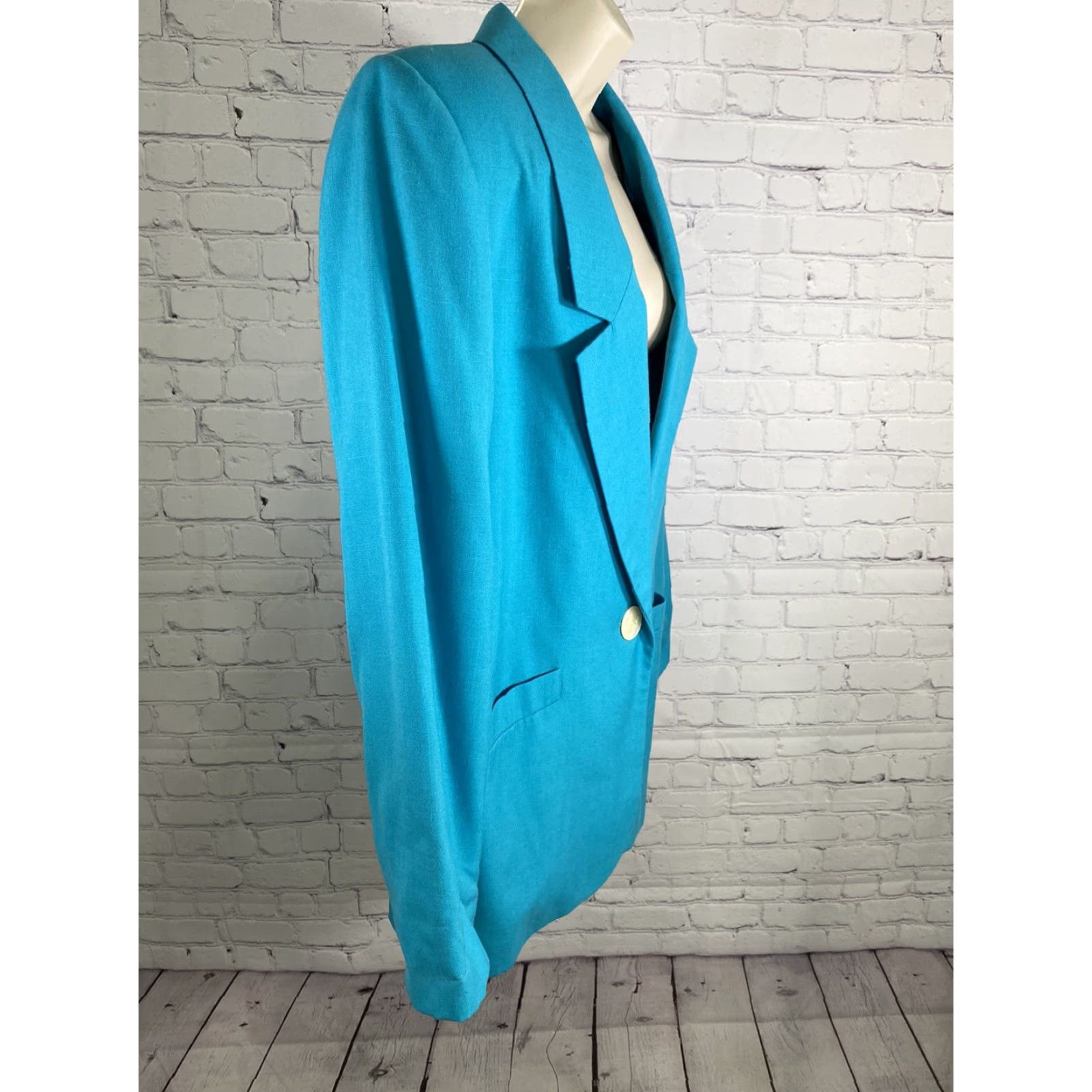 Vintage VTG Lynn Greene Blazer Women’s 10 Notch Lapel Single Button Jacket Solid Blue Mid-Length Lined Polyester Rayon Size L / US 10 / IT 46 - 2 Thumbnail
