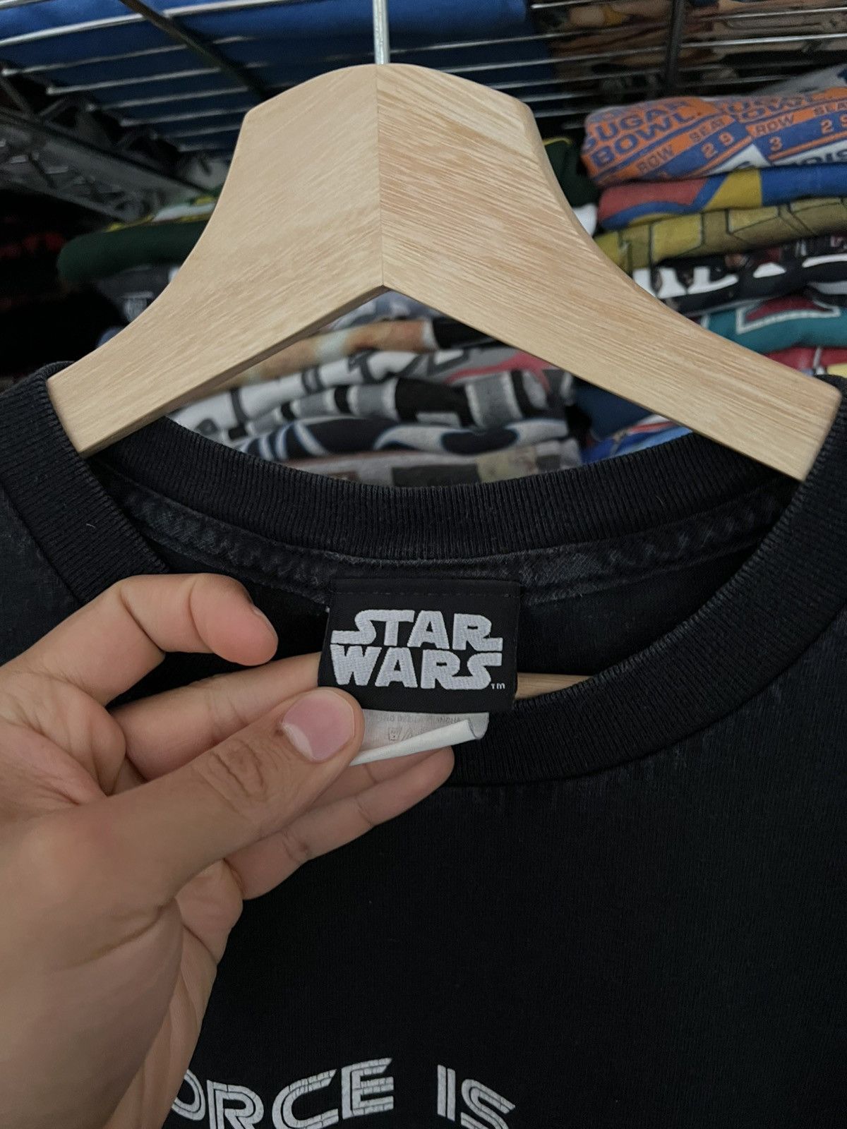 Star Wars 90s Episode IV The Force is Strong in This One Darth Vader Size US XXL / EU 58 / 5 - 4 Thumbnail