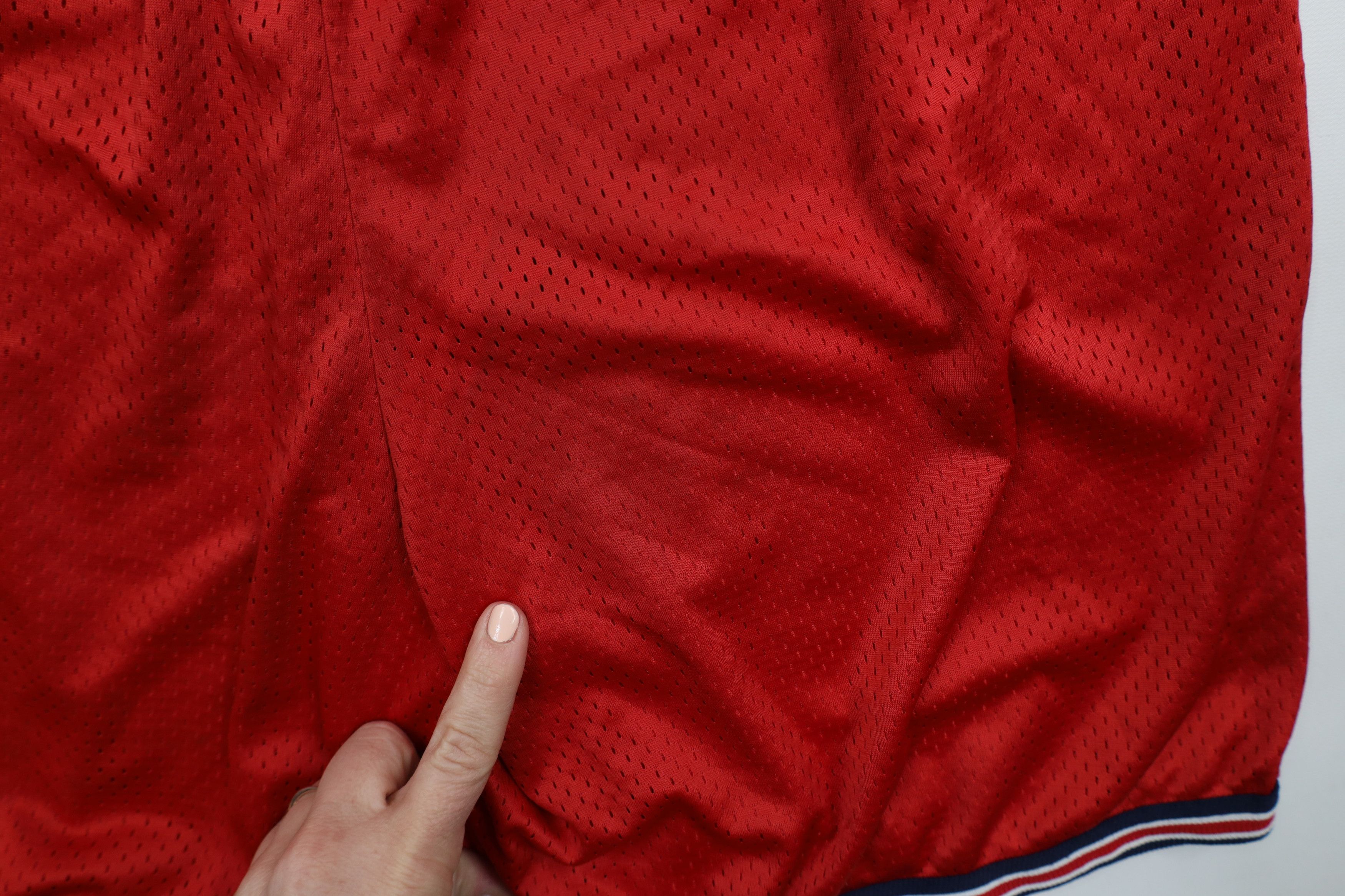 Fila × Vintage Vintage 90s Fila Striped Above Knee Basketball Shorts USA Size US 36 / EU 52 - 13 Thumbnail