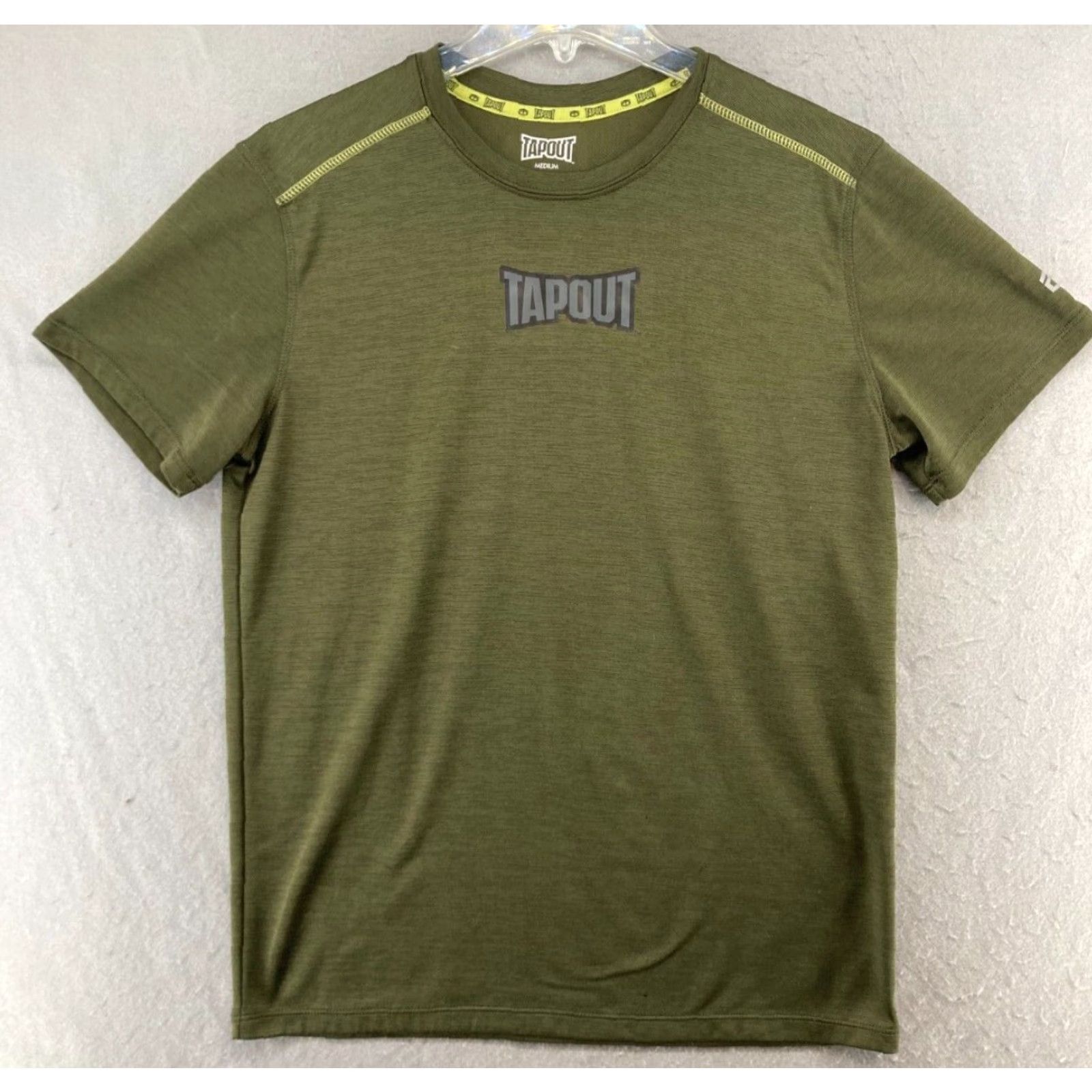 Tapout Tapout Mens Shirt M Green Stretch Athletic CrossFit Gym & Training Logo Sport Shirt Mens Size US M / EU 48-50 / 2 - 2 Thumbnail