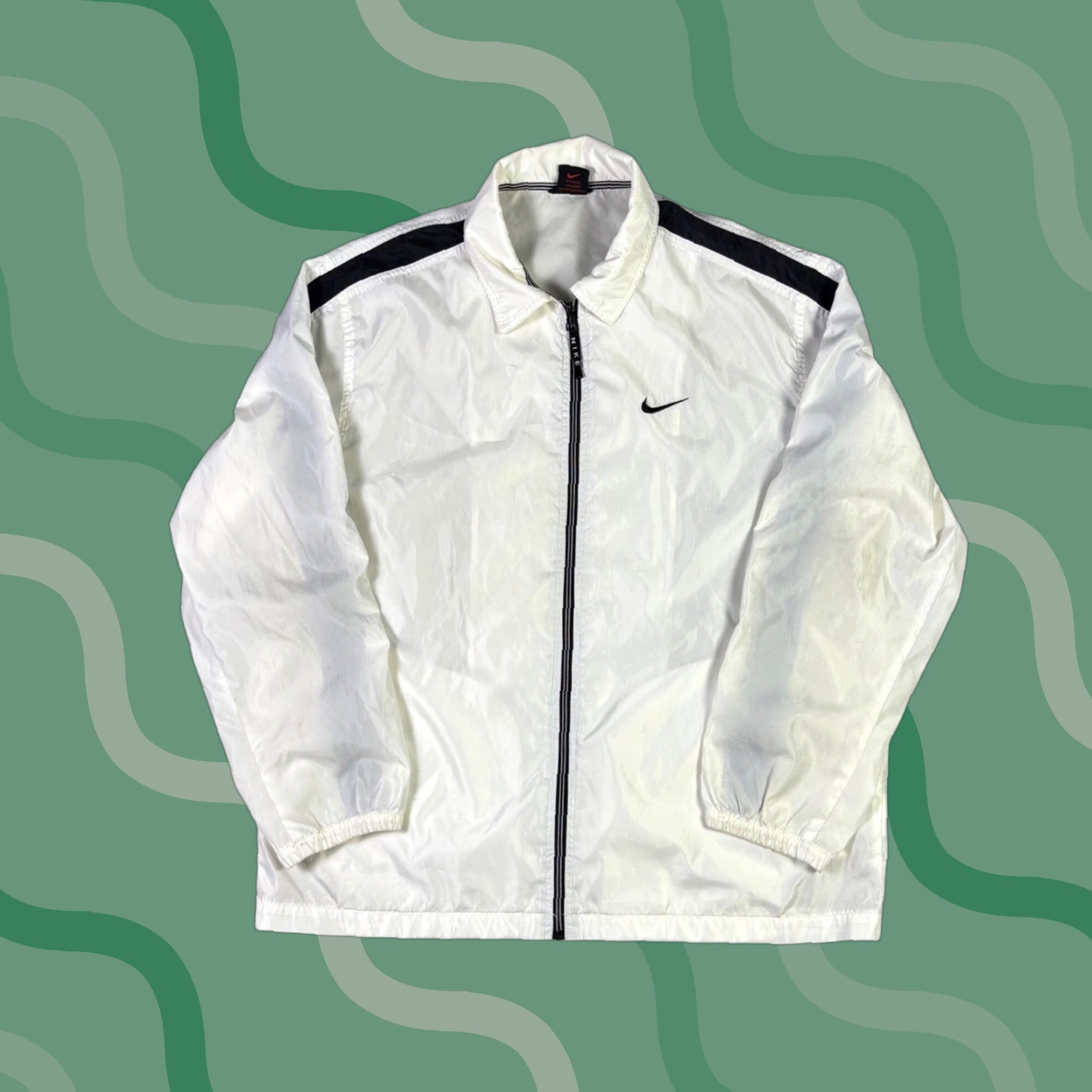 Nike VINTAGE Nike Windbreaker Jacket White Black Stripe Full Zip Mens M 90s Size US M / EU 48-50 / 2 - 1 Thumbnail