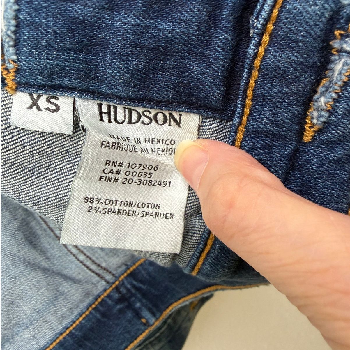 Hudson Outerwear Hudson Classic Medium Wash Denim Jacket Button Front XS Size XS / US 0-2 / IT 36-38 - 9 Thumbnail