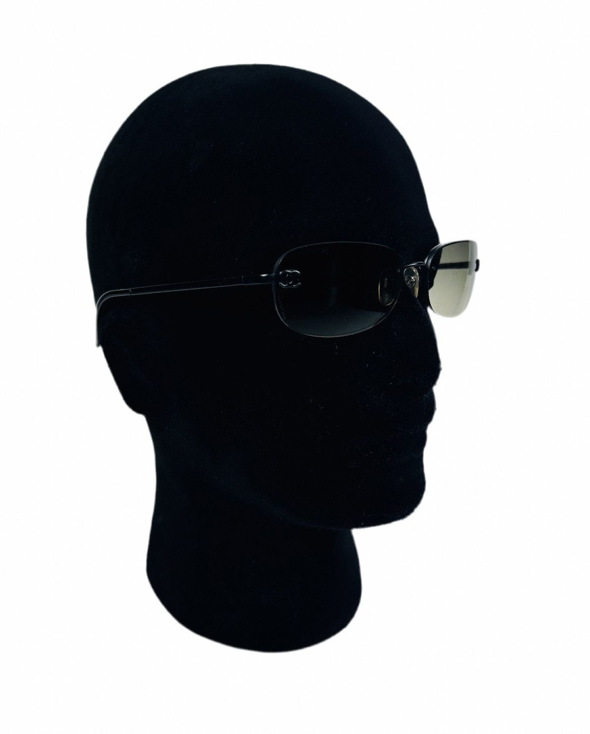 Chanel Chanel CC 101/11 Sunglasses Size ONE SIZE - 1 Thumbnail