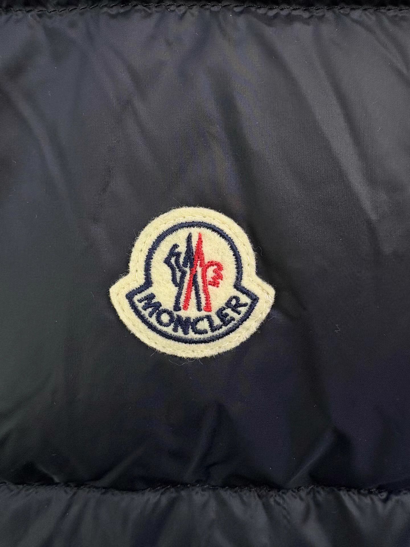 Moncler MONCLER NAI Goose Down Vest Size US XL / EU 56 / 4 - 3 Thumbnail