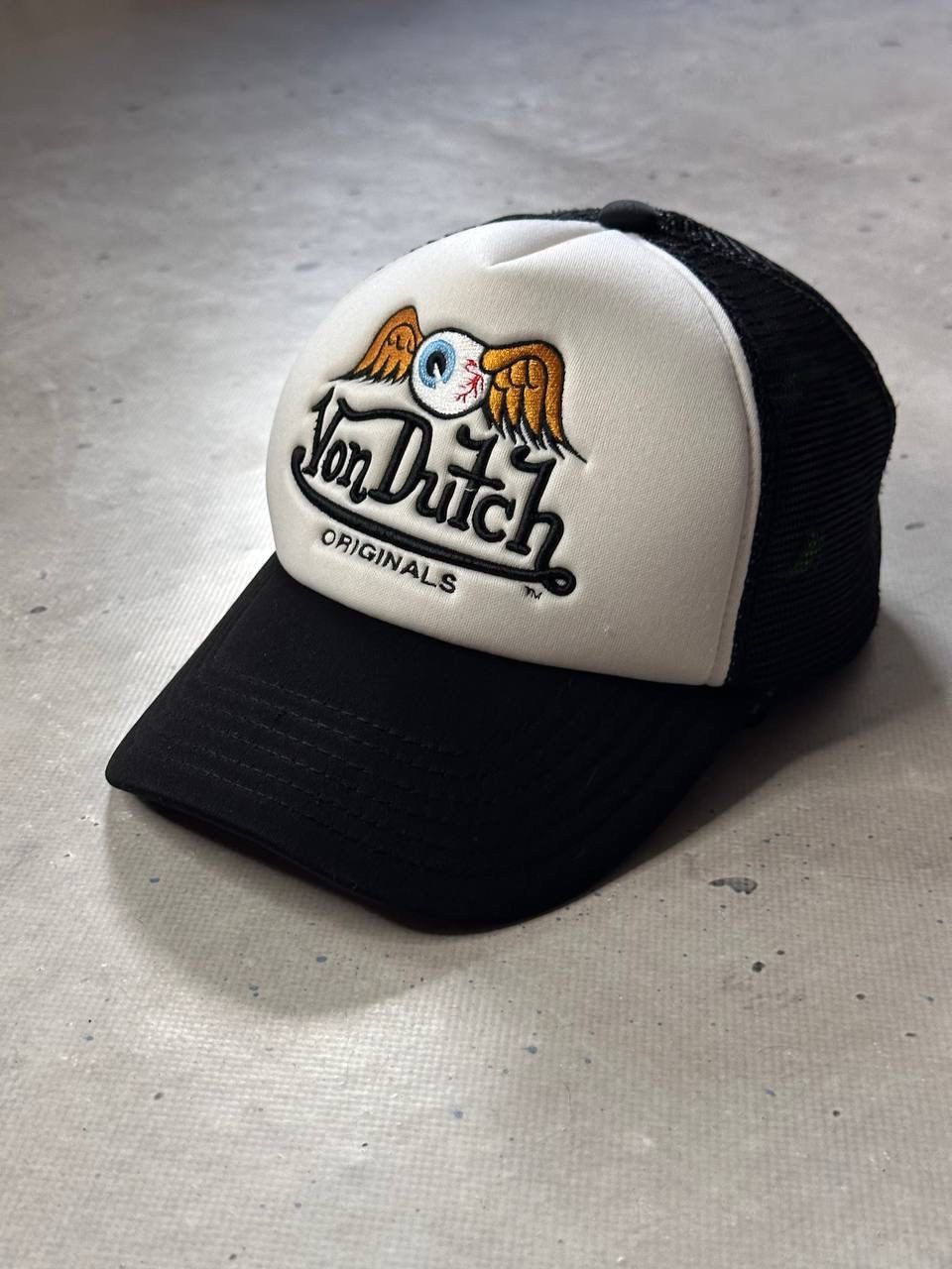 Von Dutch Von Dutch Originals Trucker Cap Black White Winged Eye Logo Size ONE SIZE - 1 Thumbnail