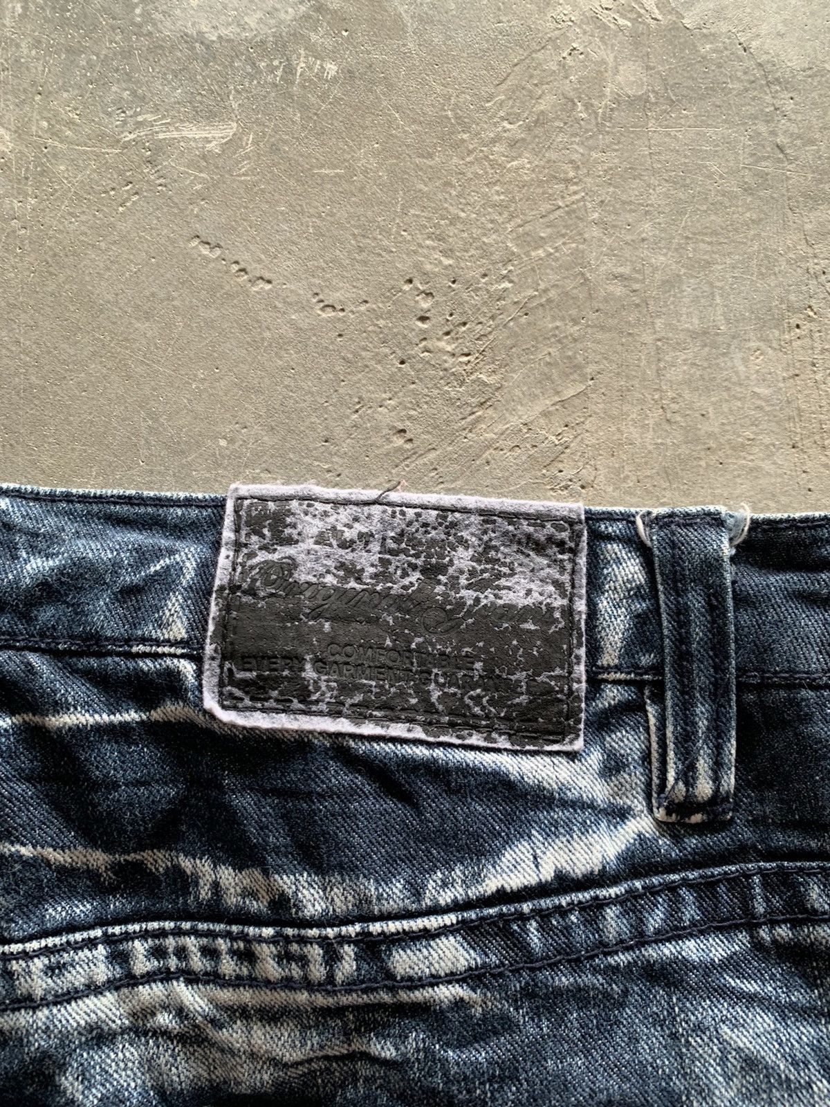 20471120 × Hysteric Glamour × If Six Was Nine distressed stone washed ripped jeans japanese designer Size US 31 - 16 Thumbnail