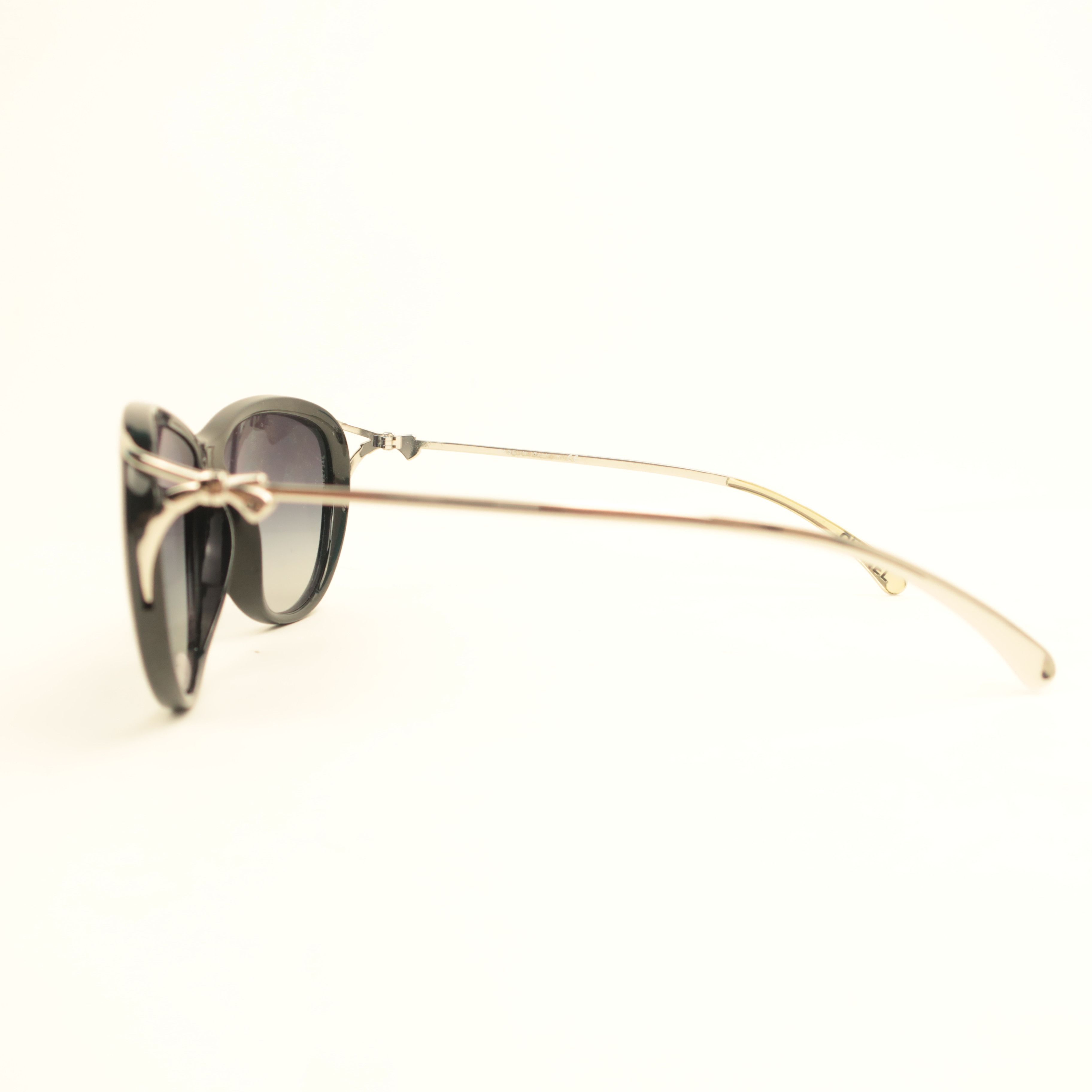 Chanel Chanel Cat Eye Bow Sunglasses Black Size ONE SIZE - 7 Thumbnail