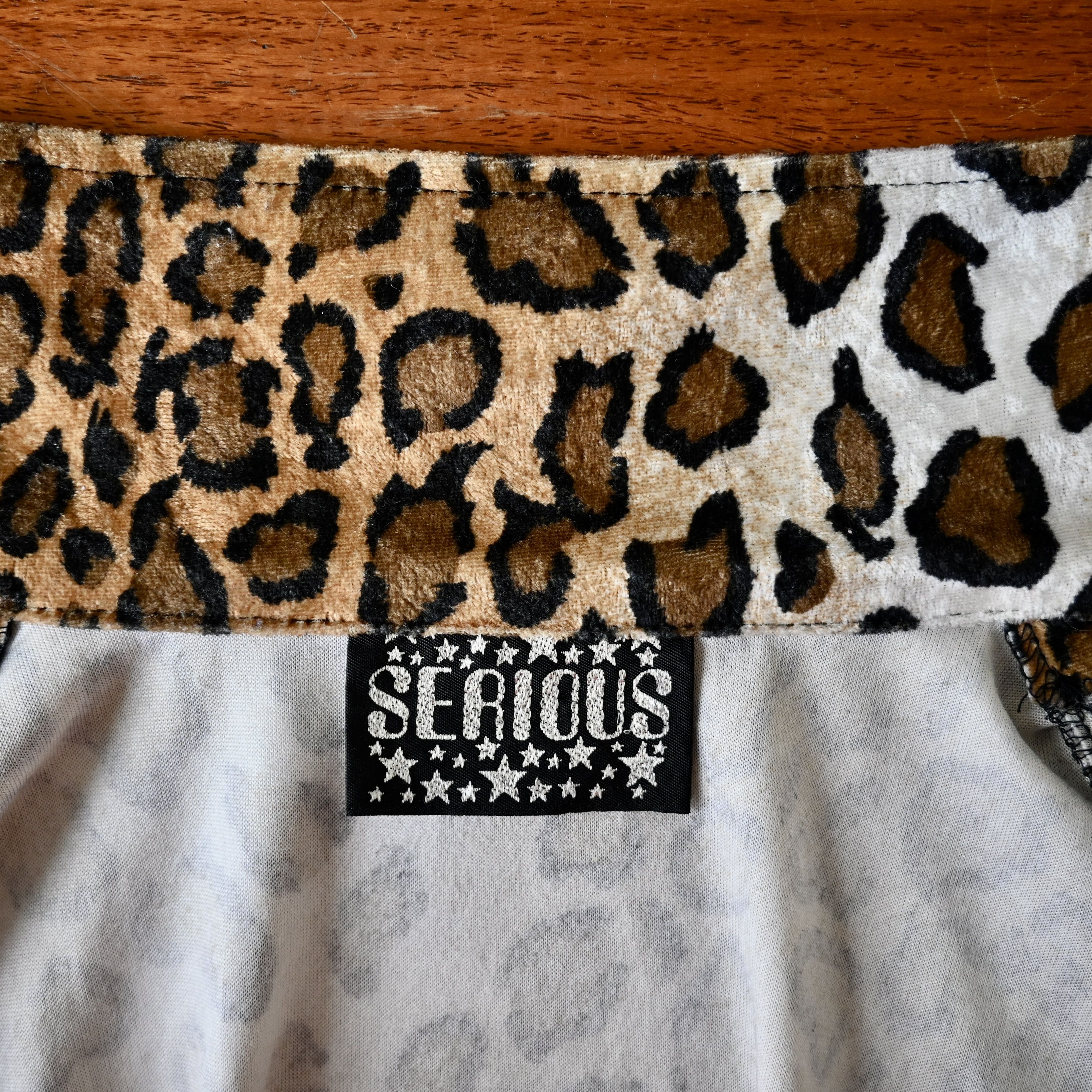 Vintage VTG 1990s Serious Clothing leopard fabric short sleeve shirt Size US L / EU 52-54 / 3 - 11 Thumbnail