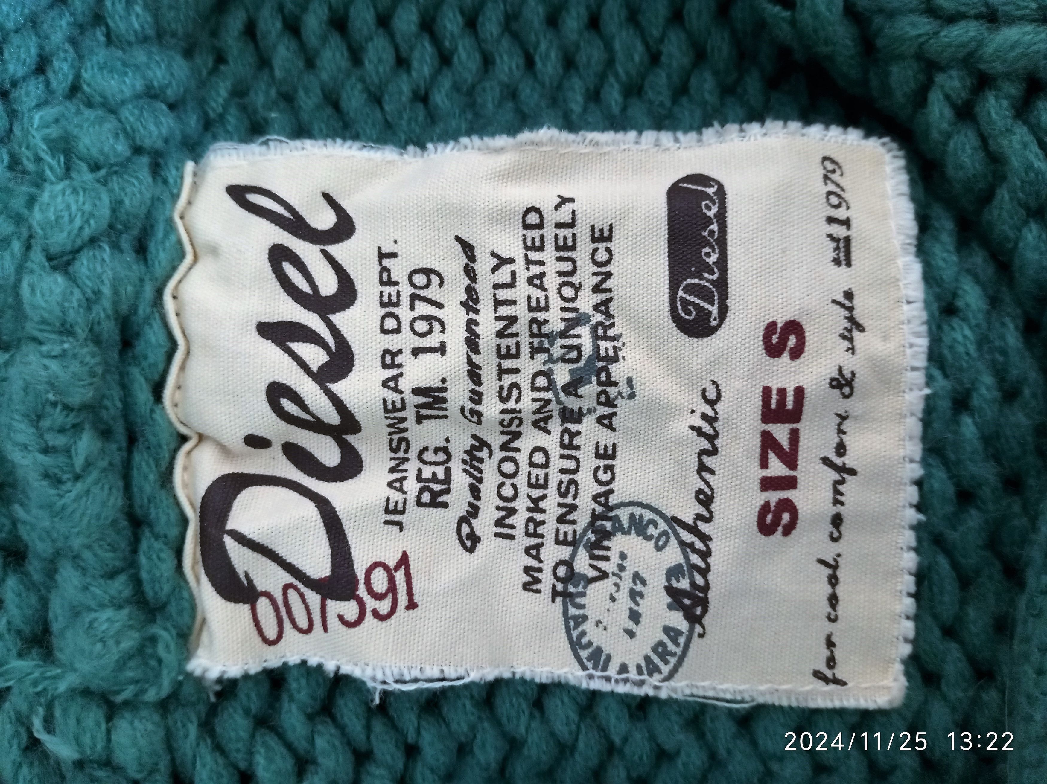 Diesel × Vintage Diesel vintage kangaroo sweater Size XS / US 0-2 / IT 36-38 - 6 Thumbnail