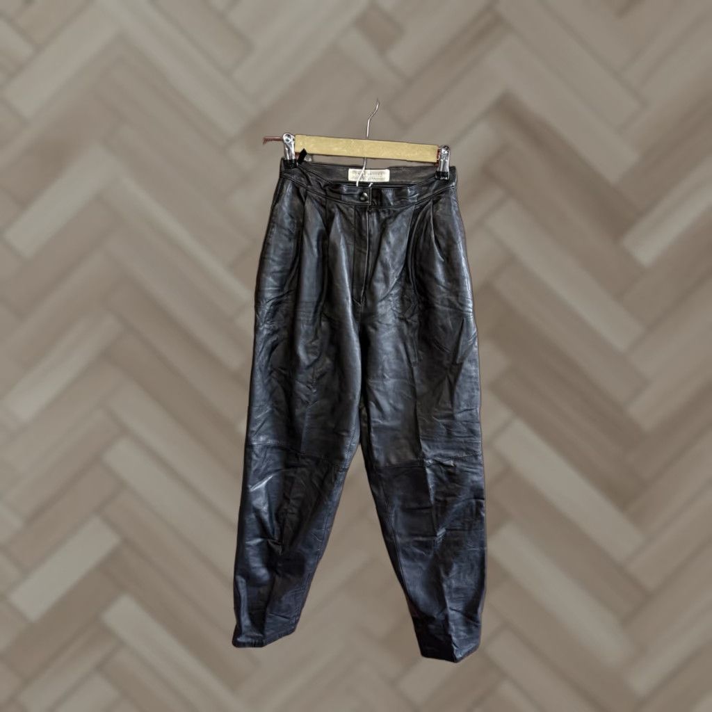 VINTAGE Dana Brooke Womens Leather Pants Straight Leg Baggy Size 4 Black Cropped