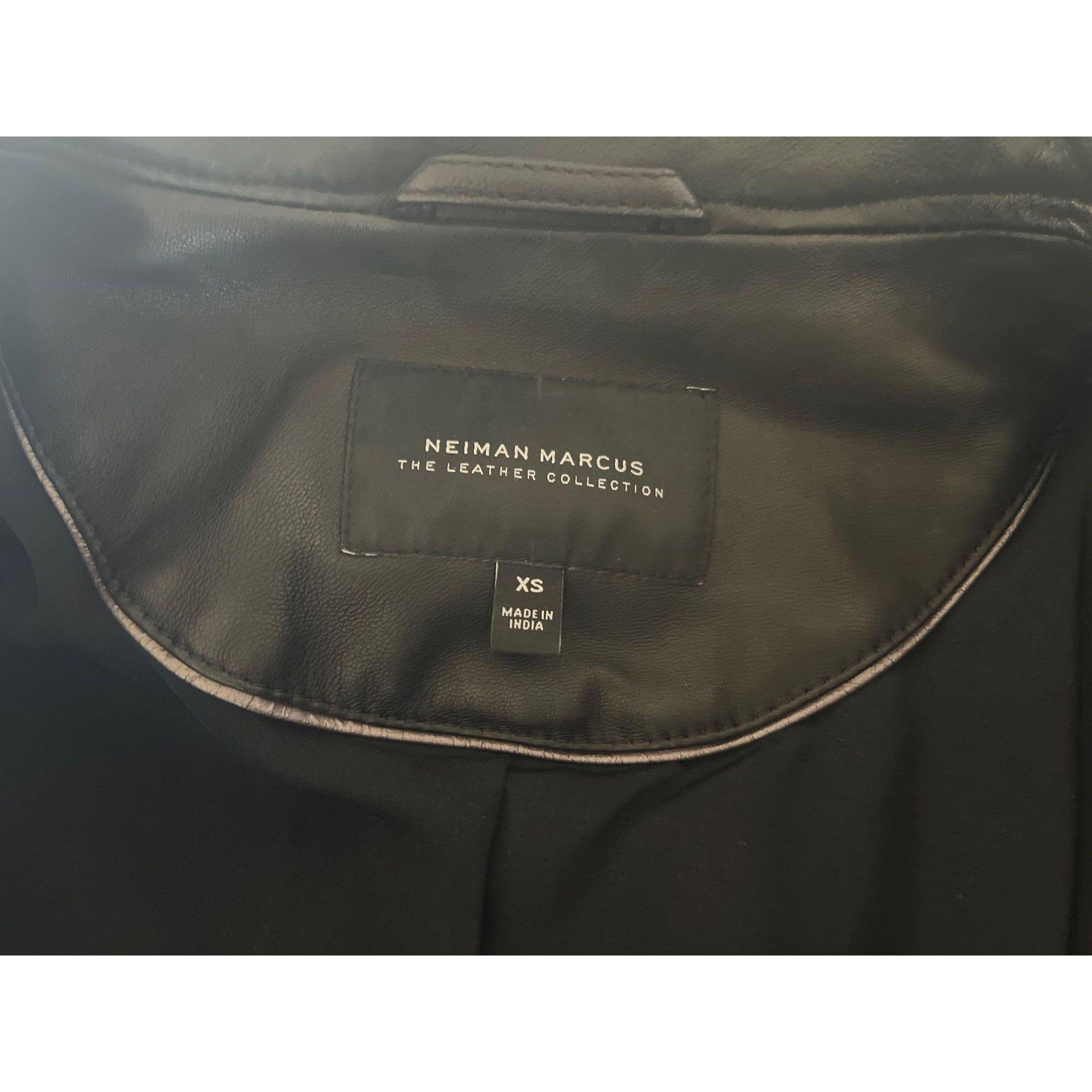 Neiman Marcus Neiman Marcus Black Leather Moto Jacket Size XS / US 0-2 / IT 36-38 - 13 Thumbnail