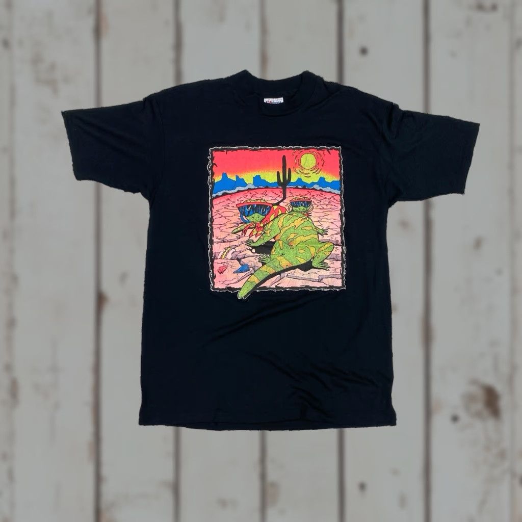 Hanes VINTAGE Hanes T-Shirt Desert Lizard Black 90s Size L Mens Size US L / EU 52-54 / 3 - 1 Thumbnail