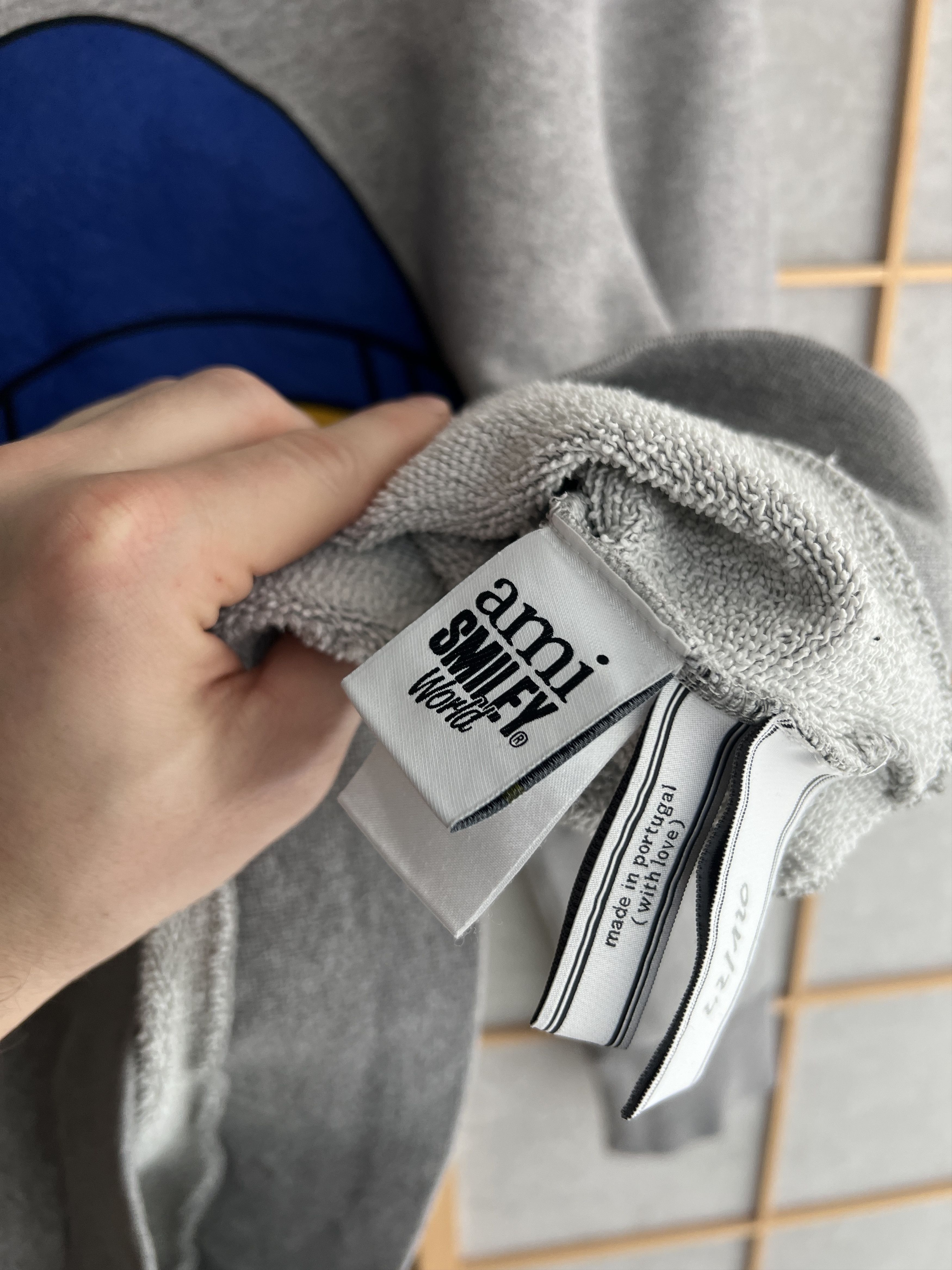 AMI Rare AMI x Smiley Happy sweatshirt graphic big face logotype Size US M / EU 48-50 / 2 - 13 Thumbnail