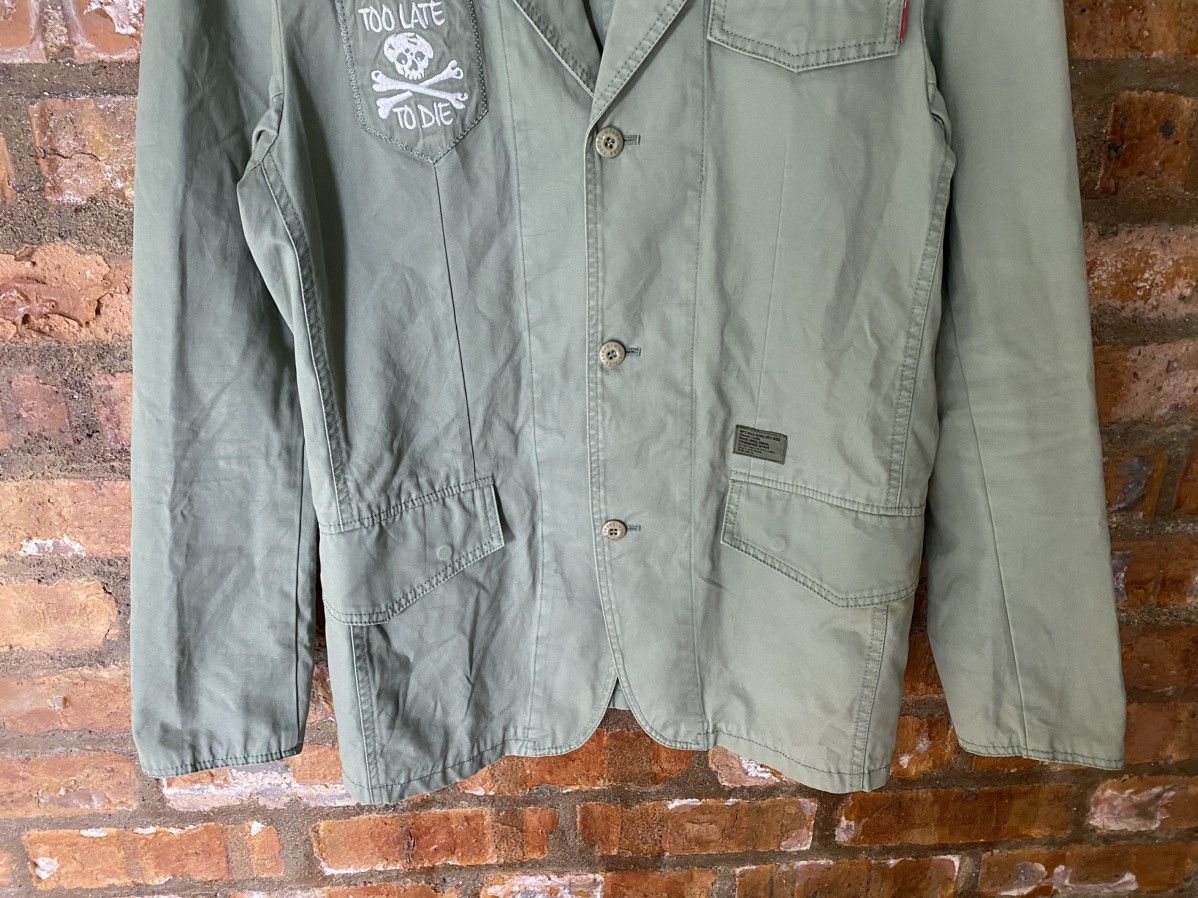 Wtaps 2000s Wtaps cross bone “to late to die” parka Size US M / EU 48-50 / 2 - 4 Thumbnail