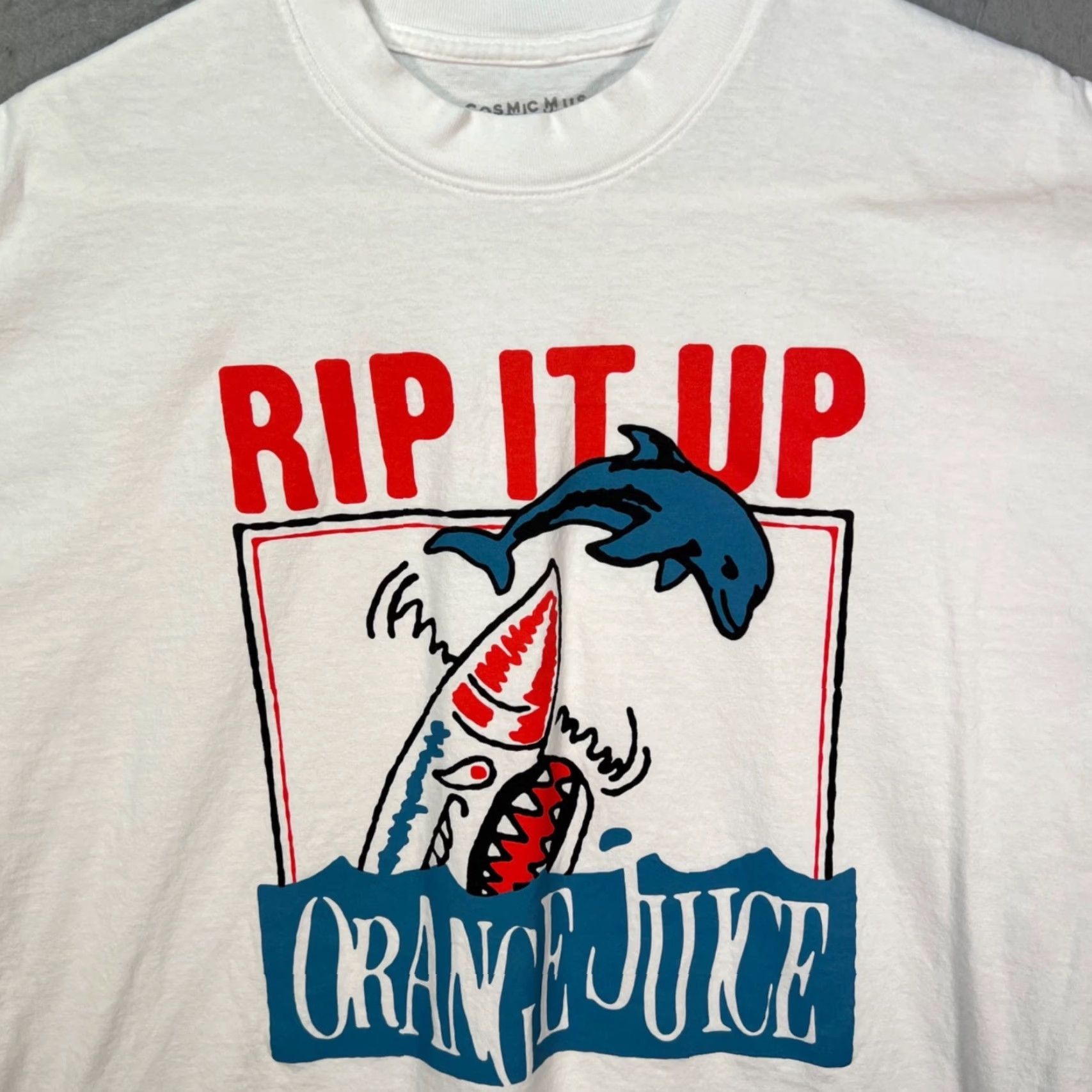 Vintage VINTAGE Cosmic Music Rip It Up Orange Juice Shark Graphic T Shirt White Mens Large Size US L / EU 52-54 / 3 - 4 Thumbnail
