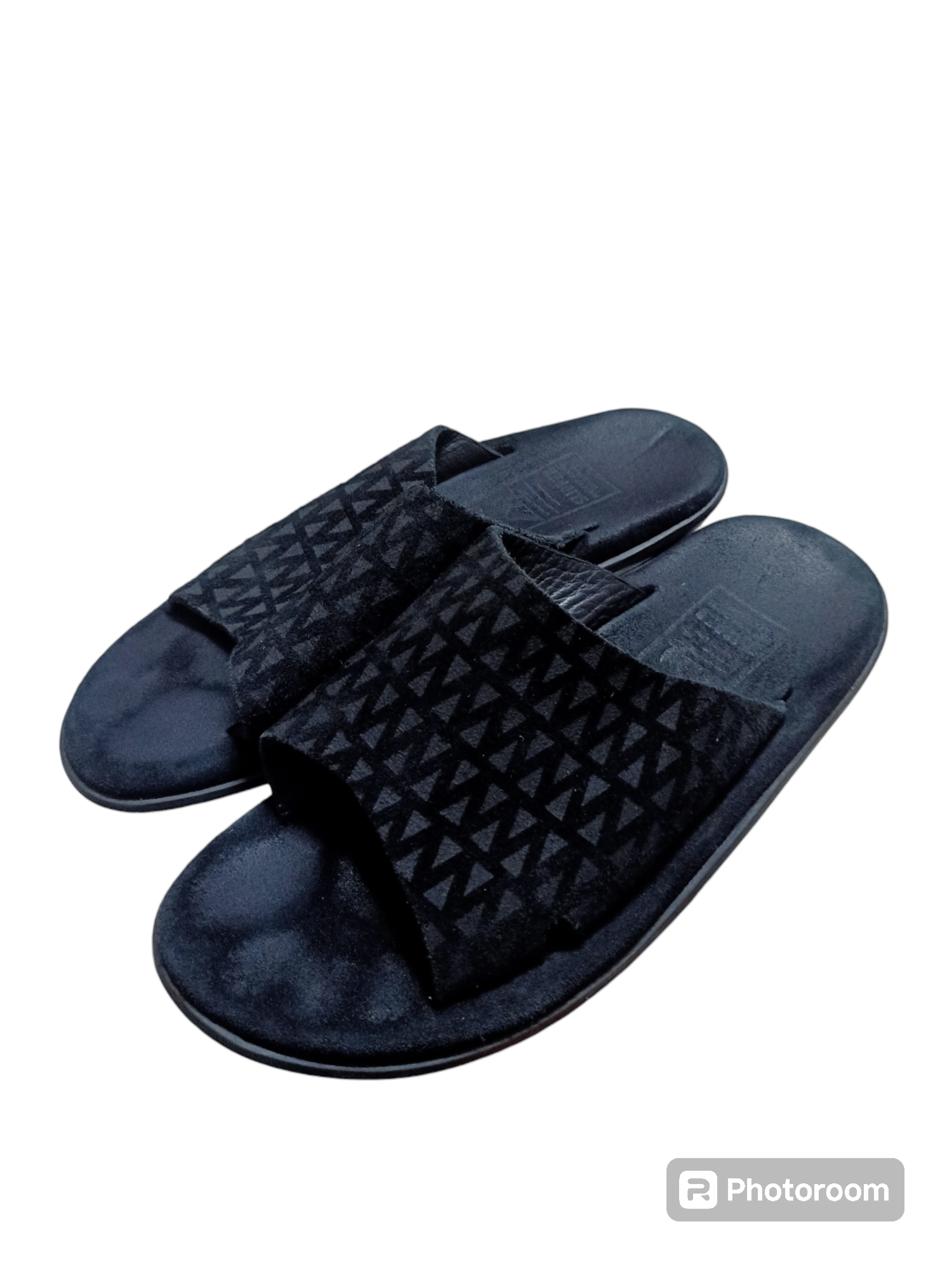 White Mountaineering x Island Slipper Leather