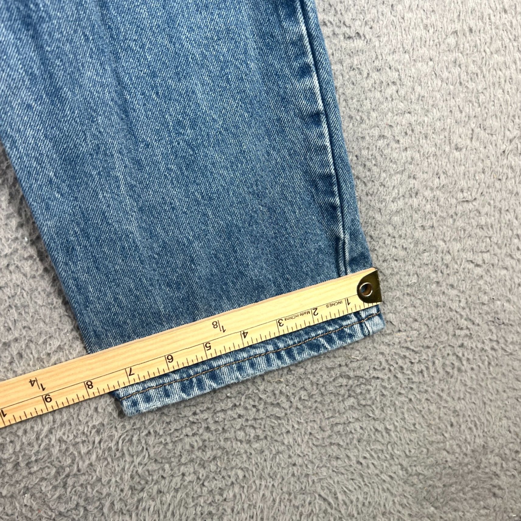 Levi's Levi's 502 Jeans Mens Regular 36x28 Blue Denim Distressed 5-Pocket Stretch Straight Denim Jeans Mens Regular Blue Distressed Levi's 502 Size US 36 / EU 52 - 2 Thumbnail