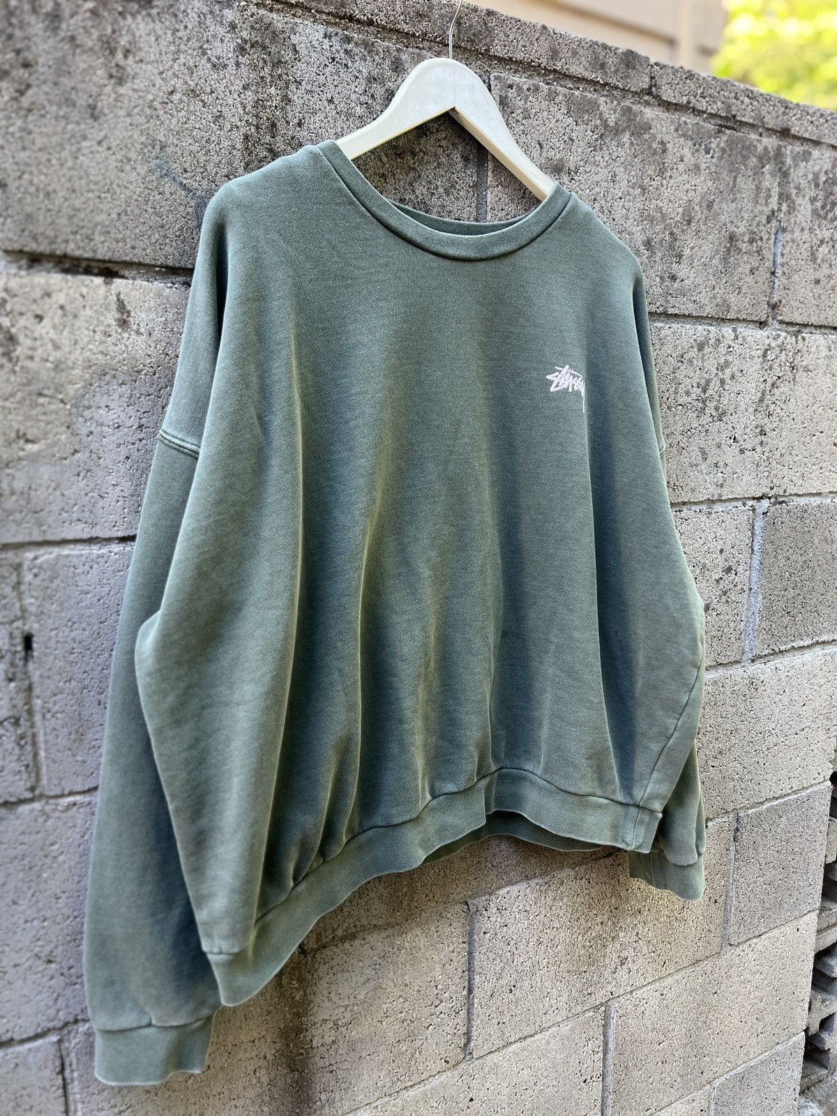 Stussy 00’s Boxy Stussy Australia Sweatshirt Size US L / EU 52-54 / 3 - 1 Thumbnail