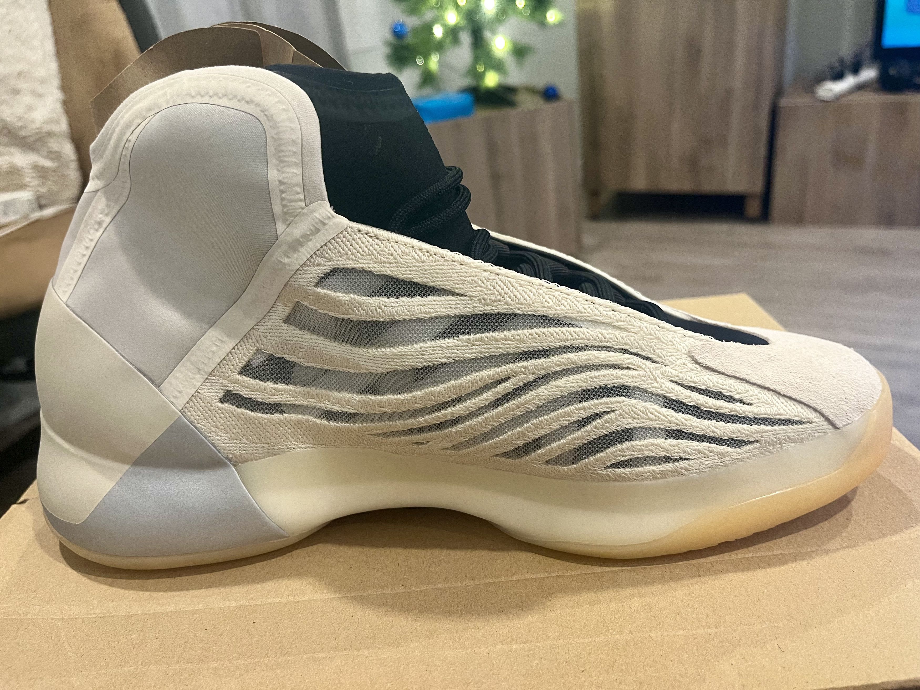 Yeezy YEEZY QUANTUM LIMITED EDITION ADIDAS SLATE MIST Size US 12.5 / EU 45-46 - 5 Thumbnail