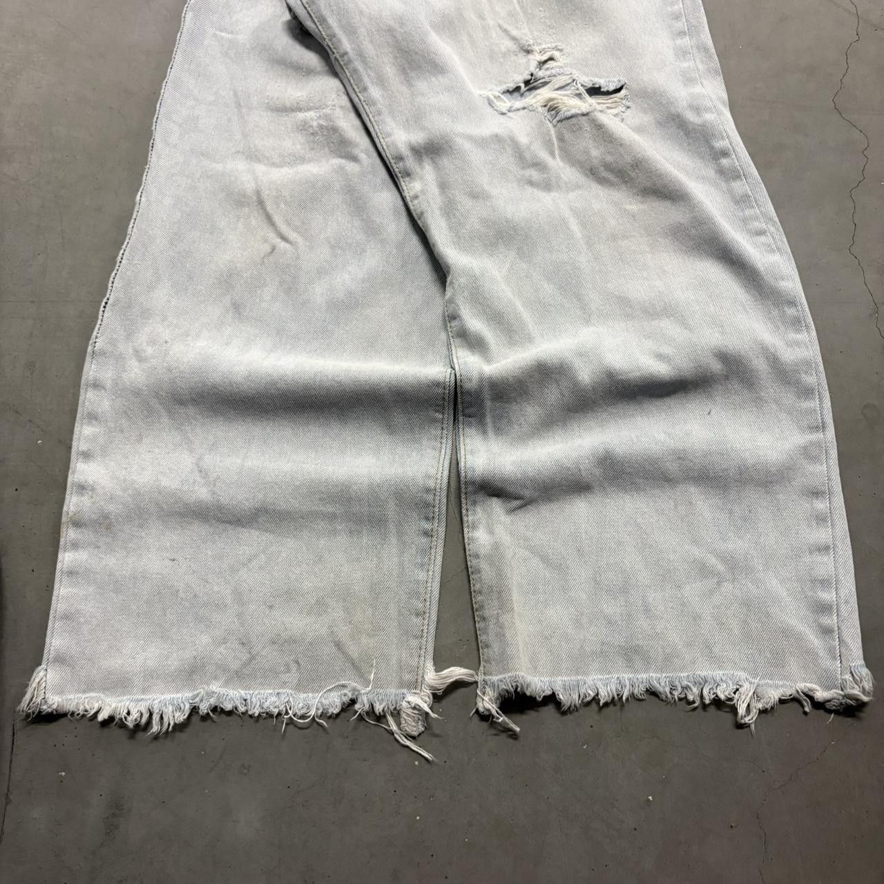 Vintage Crazy Vintage Y2K/2000s Baggy Skater Style Wideleg Relaxed Light Wash Denim Jeans! Size US 36 / EU 52 - 3 Thumbnail