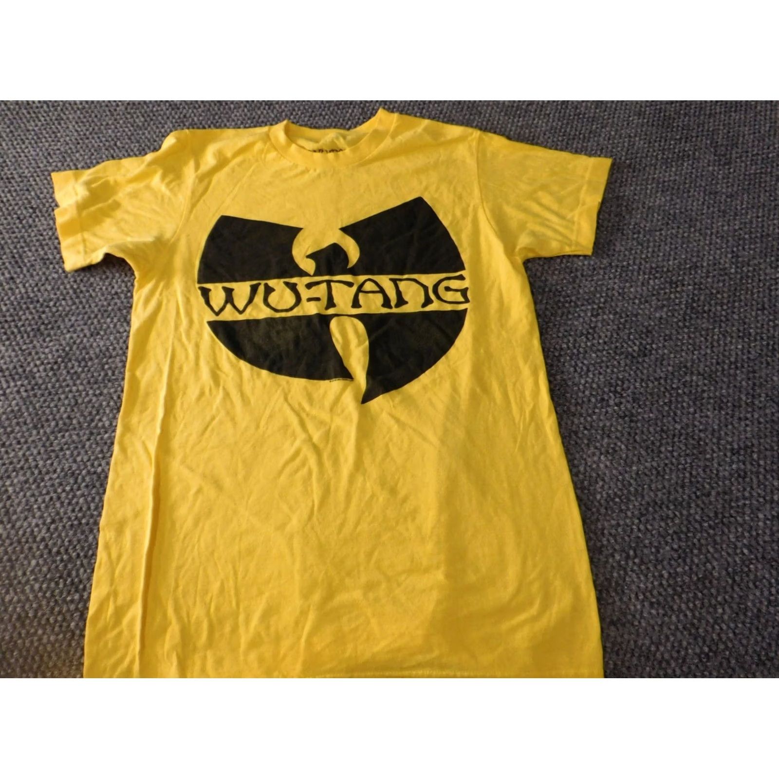 Logo 7 Wu-Tang Shirt Mens Small Logo Graphic Tee 90s 2000s Yellow Cotton Crew Neck Short Sleeve Classic Logo Mens Size US S / EU 44-46 / 1 - 3 Thumbnail