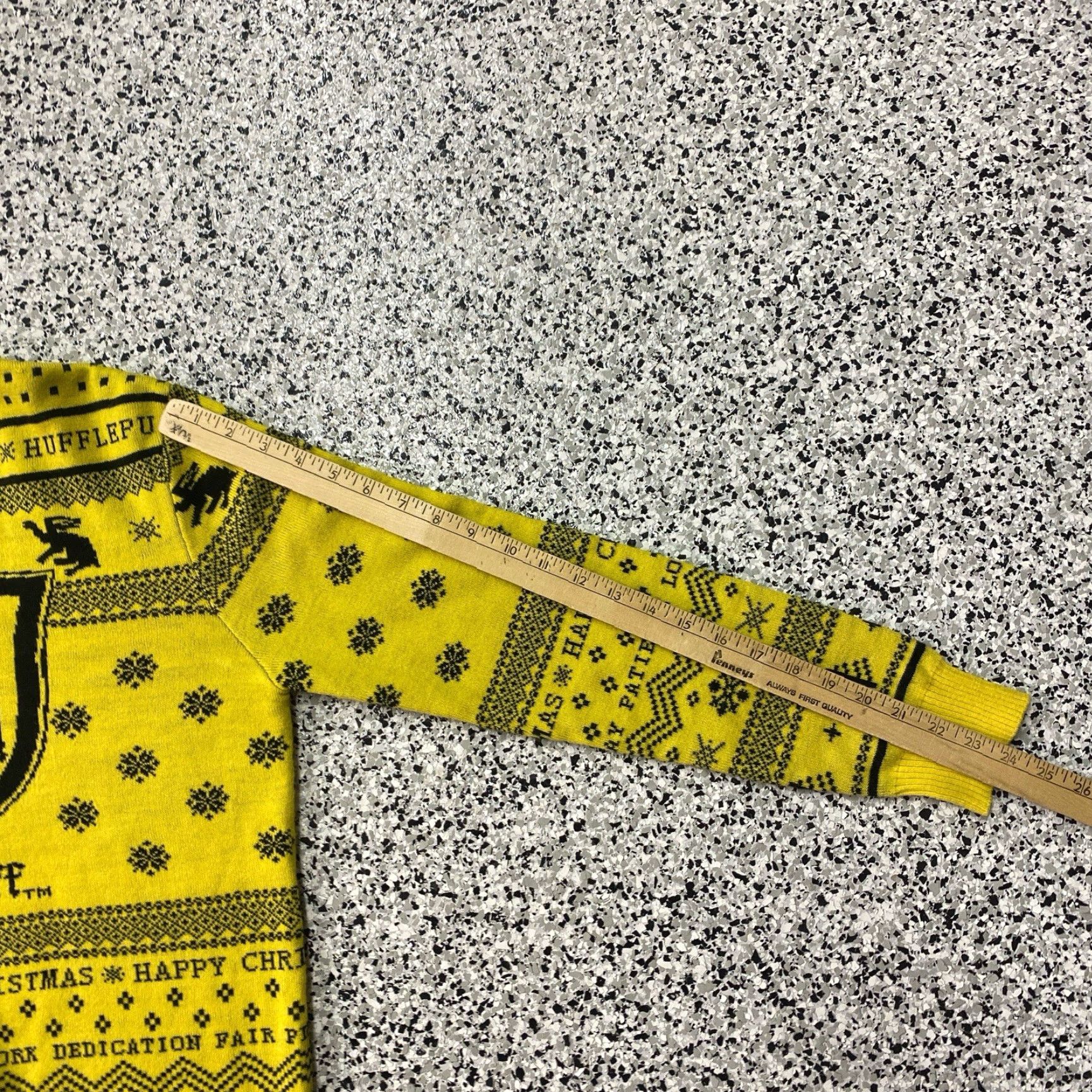 Vintage Boxlunch Harry Potter Ugly Christmas Sweater Size Medium Hufflepuff Size M / US 6-8 / IT 42-44 - 4 Thumbnail