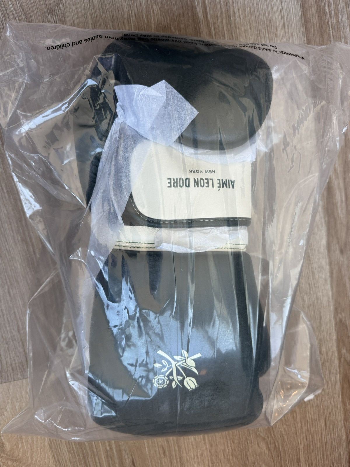Aime Leon Dore Aime Leon Dore Crest Boxing Gloves Size ONE SIZE - 2 Thumbnail