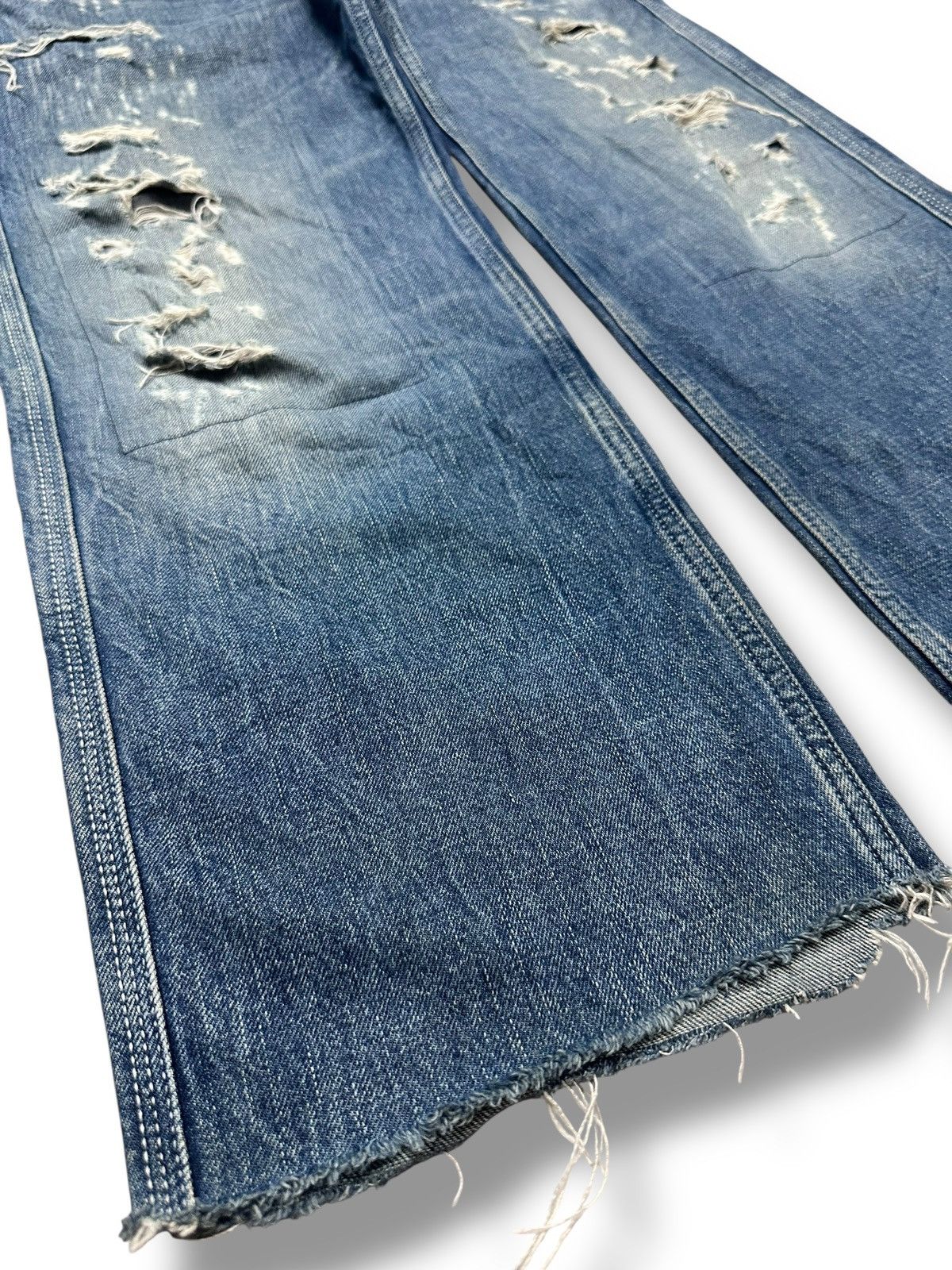 Diesel Vintage Diesel Distressed Ripped Jeans Straight With Faded Size US 34 / EU 50 - 13 Thumbnail