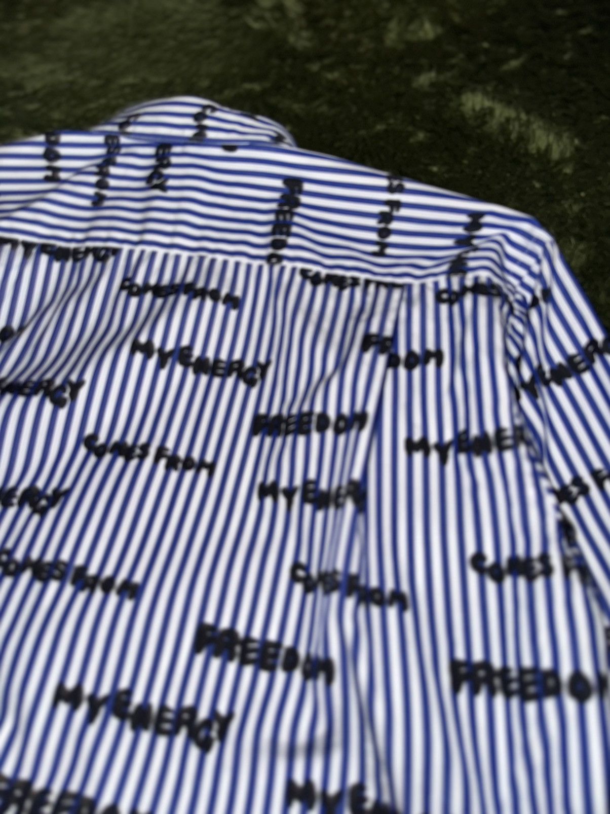 Comme des Garcons SHIRT [M] COMME des GARÇONS Shirt 24AW FRANCE MADE Lettering Shirt Size US M / EU 48-50 / 2 - 9 Thumbnail