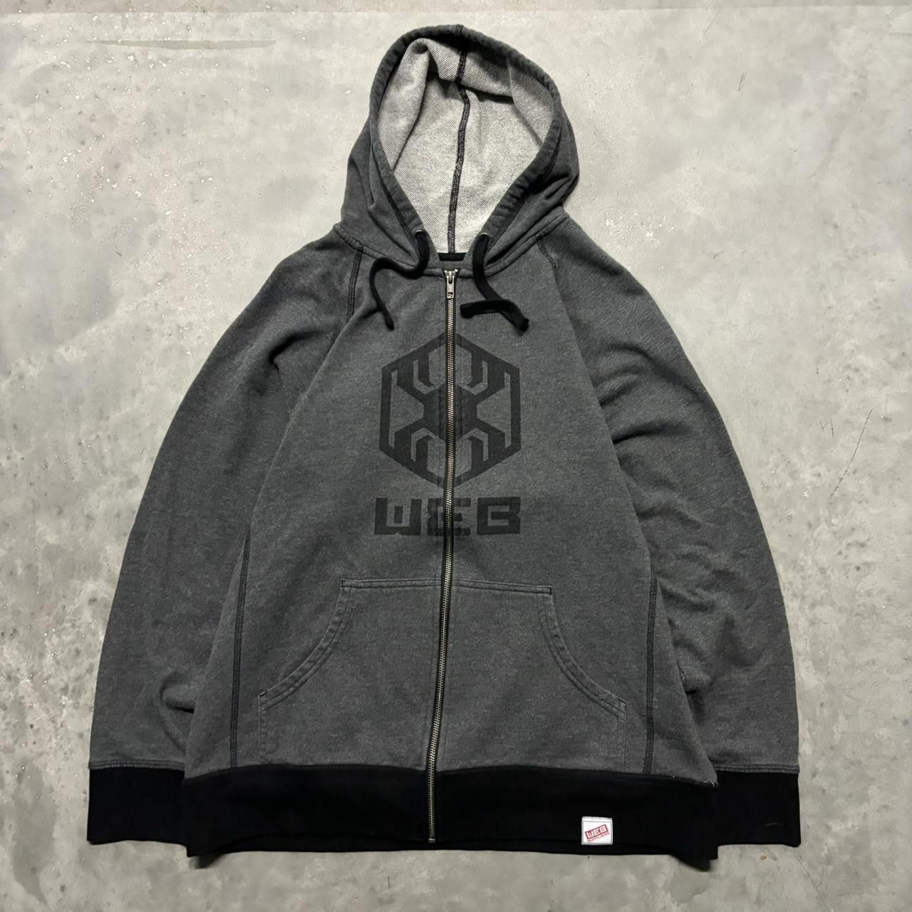 Japanese Brand × Vintage Crazy Vintage Y2K/2000s Grunge Grey Spider Web Skater Zip Up Hoodie! Size US L / EU 52-54 / 3 - 1 Thumbnail