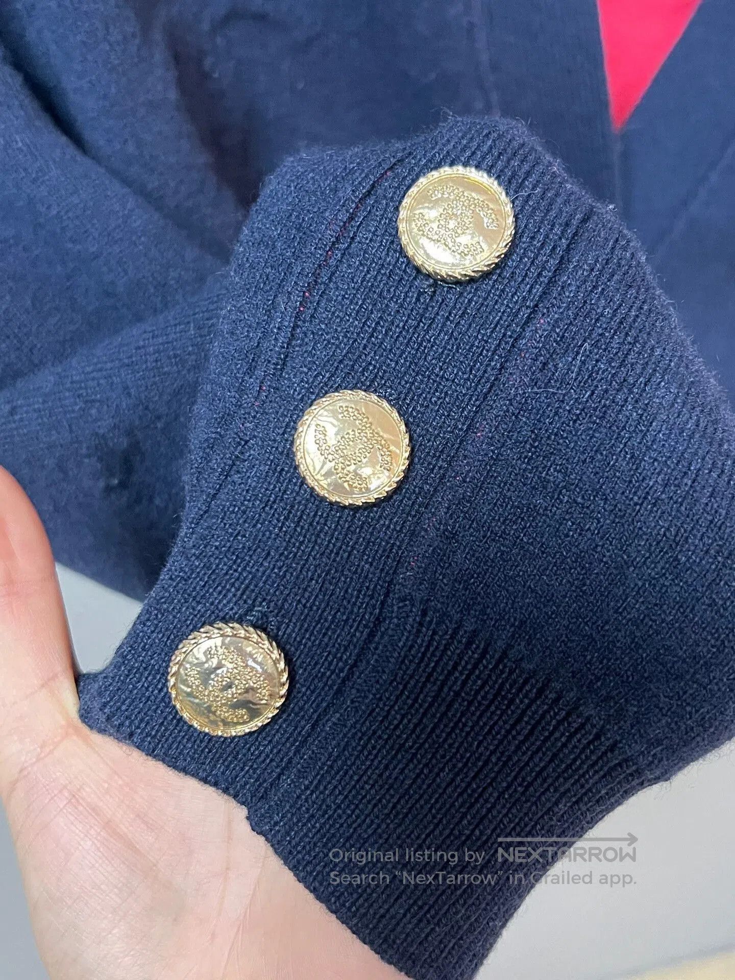 Chanel blue embossed cashmere cardigan by Chanel. Size M / US 6-8 / IT 42-44 - 3 Thumbnail