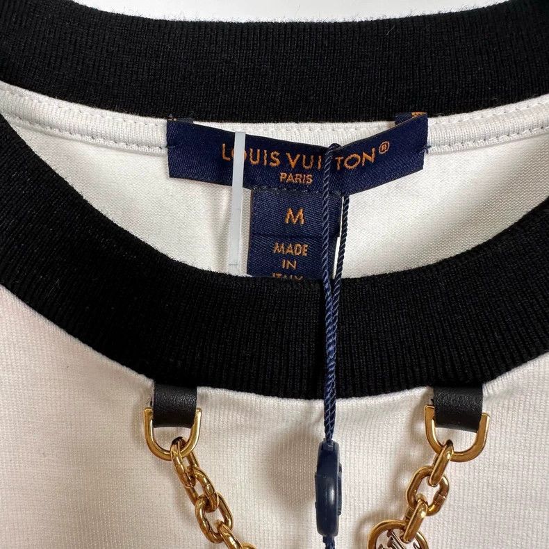 Louis Vuitton Louis Vuitton White Pocket Full Print Short Sleeve Size US M / EU 48-50 / 2 - 3 Thumbnail