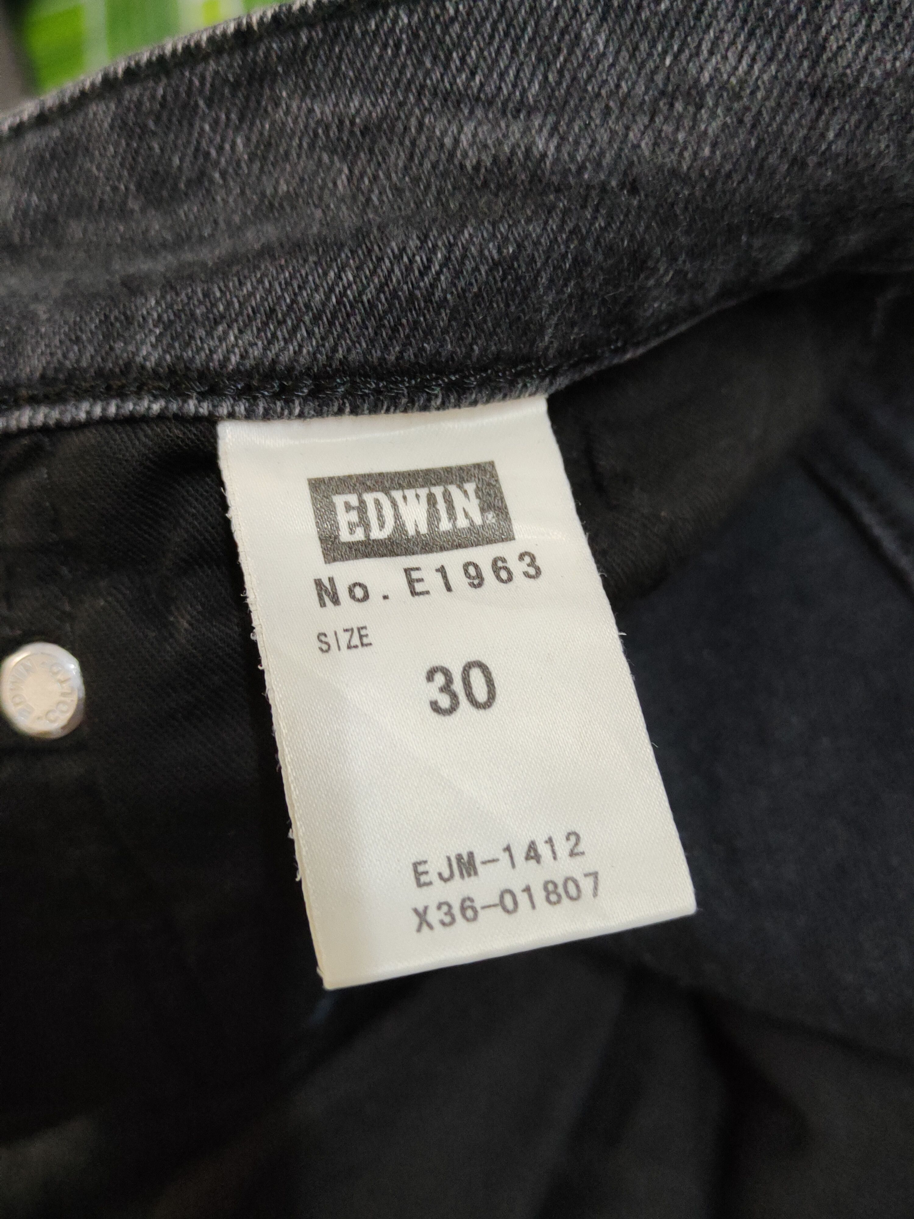Edwin Edwin Black Distressed Ripped denim Jeans #W1305 Size US 31 - 17 Thumbnail