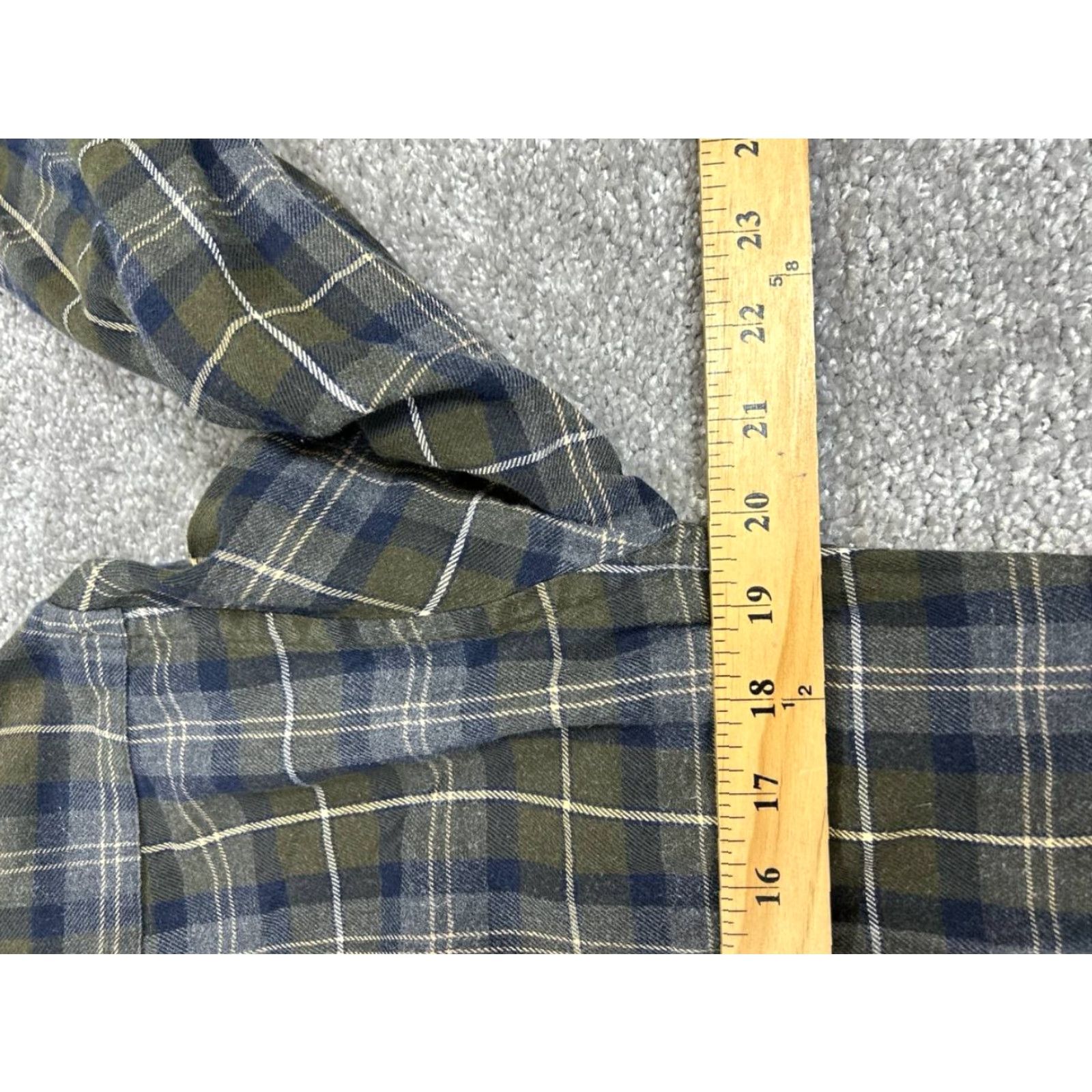Brooks Brothers Brooks Brothers Shirt Mens M Green Gray Button-Up Cotton Plaid Casual, Button-Down Collar, Regular Fit, Long Sleeve, Vintage No, Dept Men Size US M / EU 48-50 / 2 - 5 Thumbnail