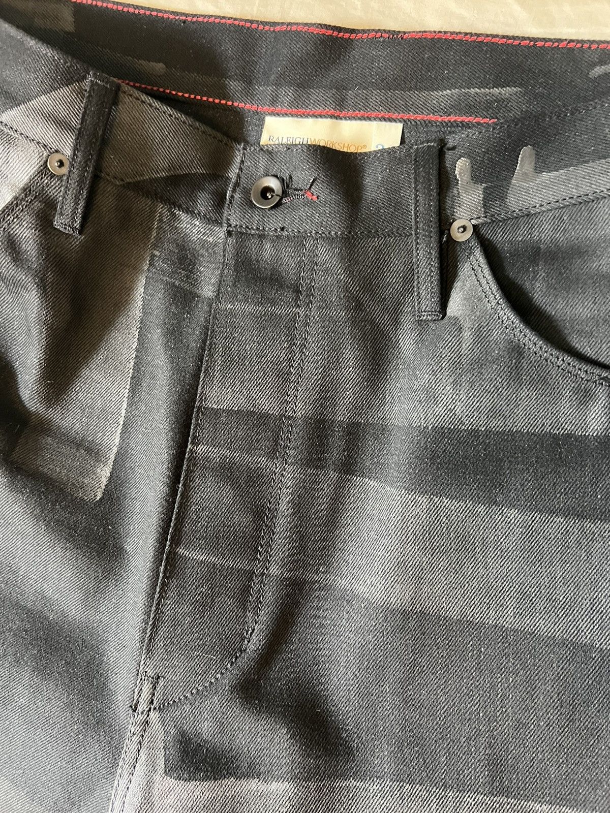 Raleigh Denim Raleigh Denim Workshop Hand Painted Rowan Jeans Size 34 Size US 34 / EU 50 - 2 Thumbnail