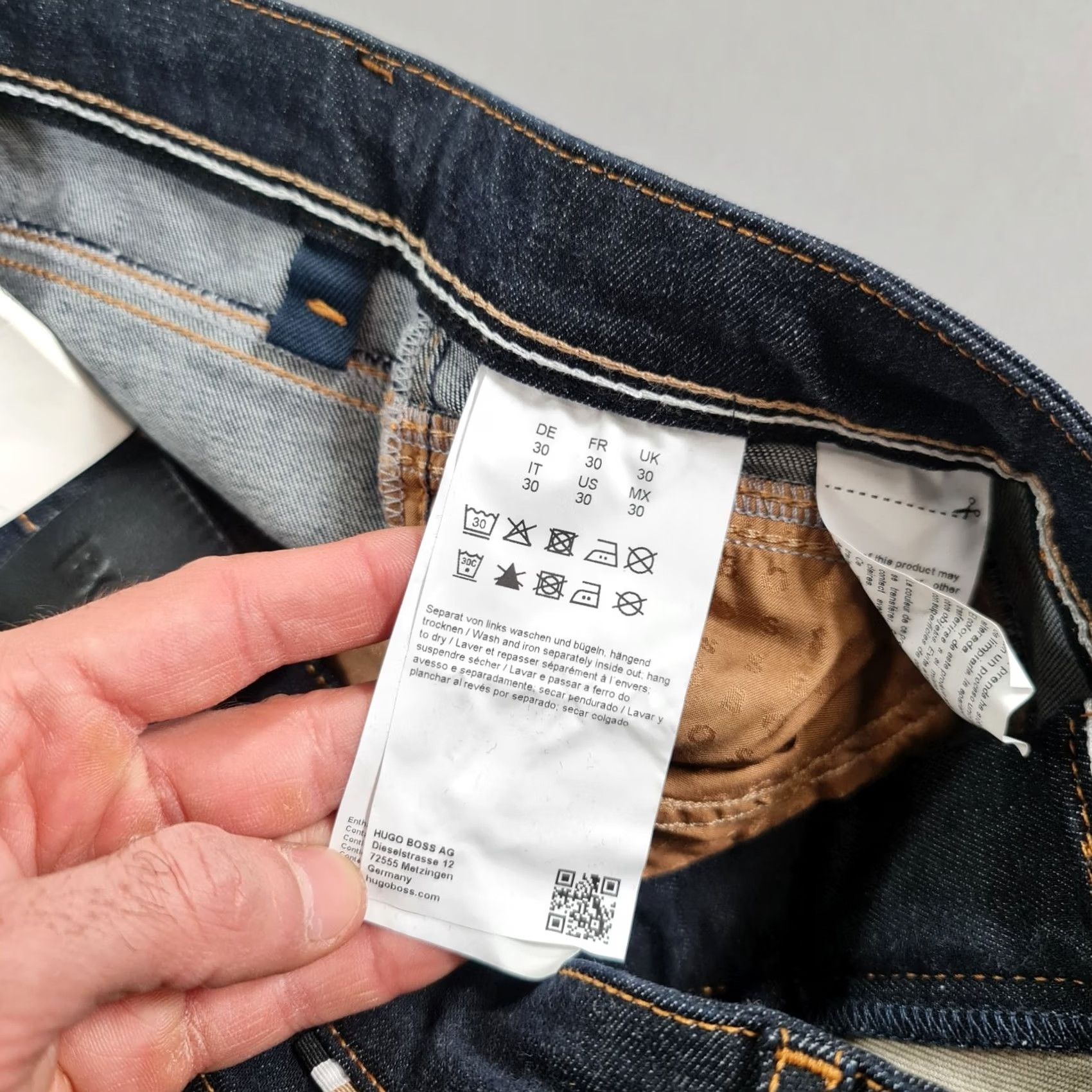 Hugo Boss HUGO BOSS Womens Jeans Blue W30 L28 Skinny Crop Selvedge Stretch Denim Jeans Size 30" / US 8 / IT 44 - 6 Thumbnail