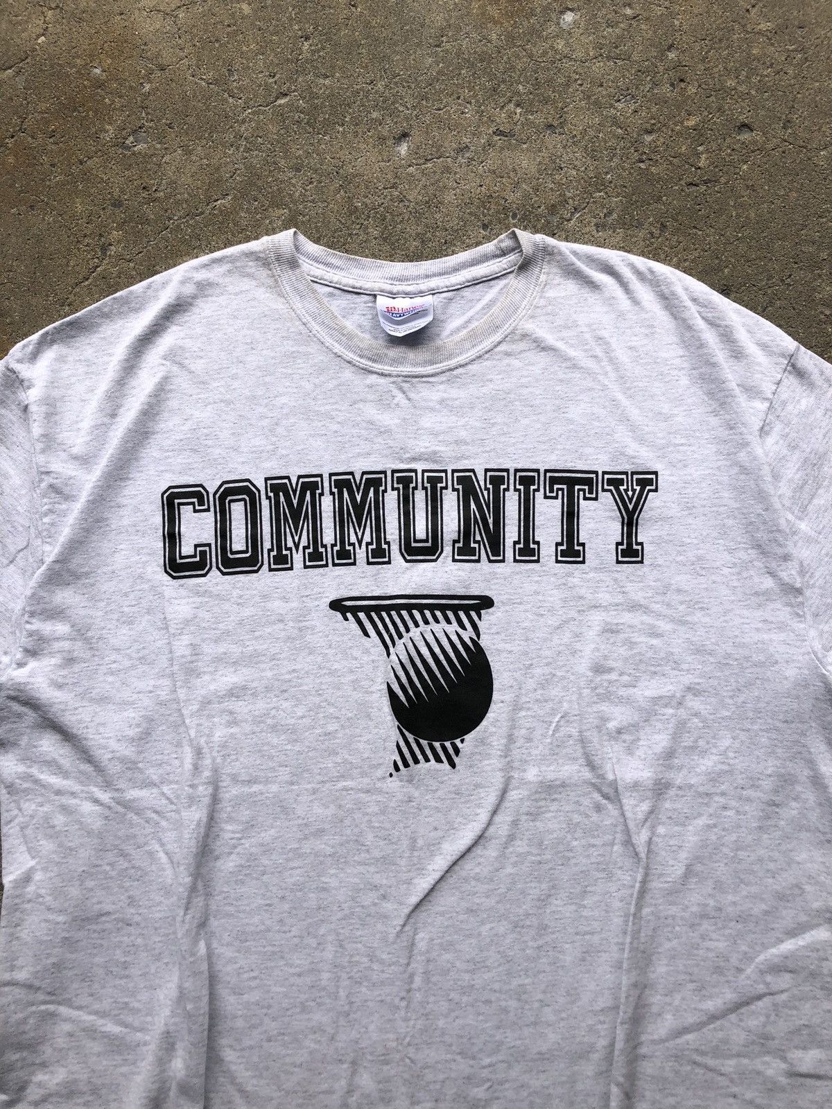 Vintage Vintage Hanes Community Basketball Rec League Jersey T-Shirt Size US XL / EU 56 / 4 - 2 Thumbnail