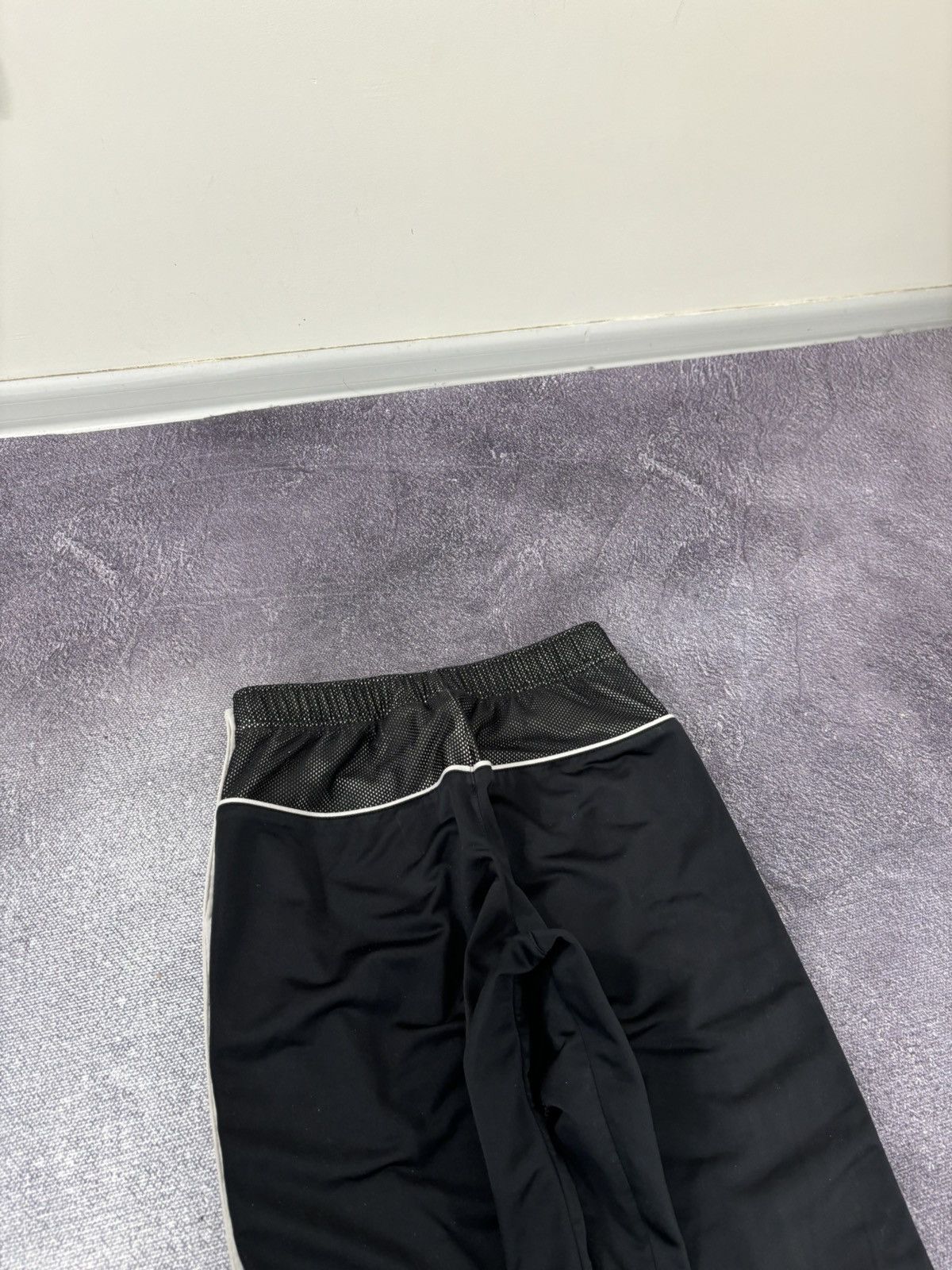 Nike Vintage Nike Y2K Wide-Leg Side Buttons Hype Track Pants Size US 30 / EU 46 - 17 Thumbnail