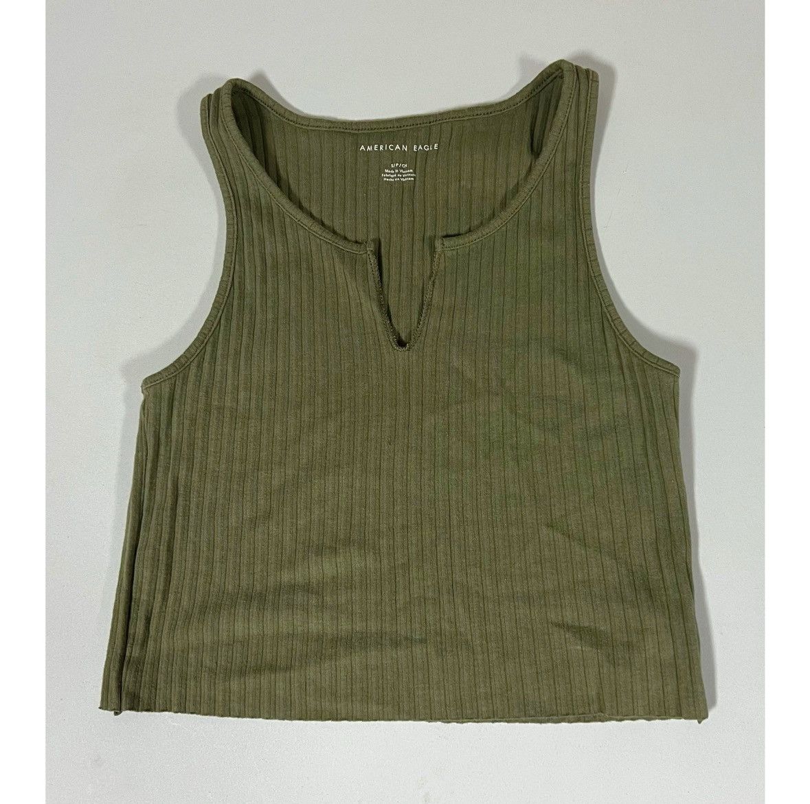 American Eagle Outfitters American Eagle Olive Green V-Neck Tank Top T-Shirt Size S ✨ Size S / US 4 / IT 40 - 1 Thumbnail