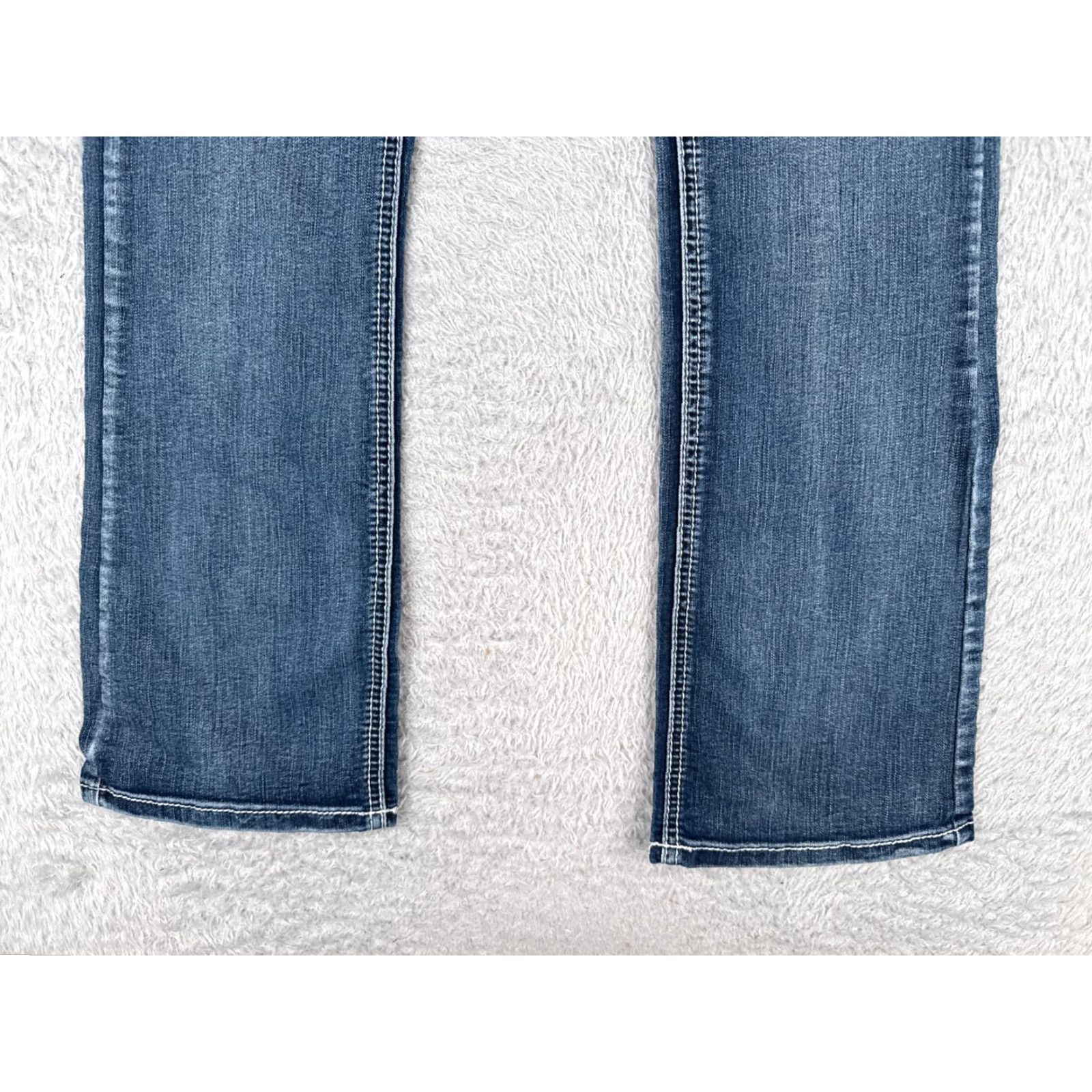 Denime VINTAGE Love Indigo Blue Denim Bootcut Jeans Juniors 16 Low Rise Embroidered Sequin Cotton Blend Girls Size 38" / US 16 / IT 52 - 2 Thumbnail