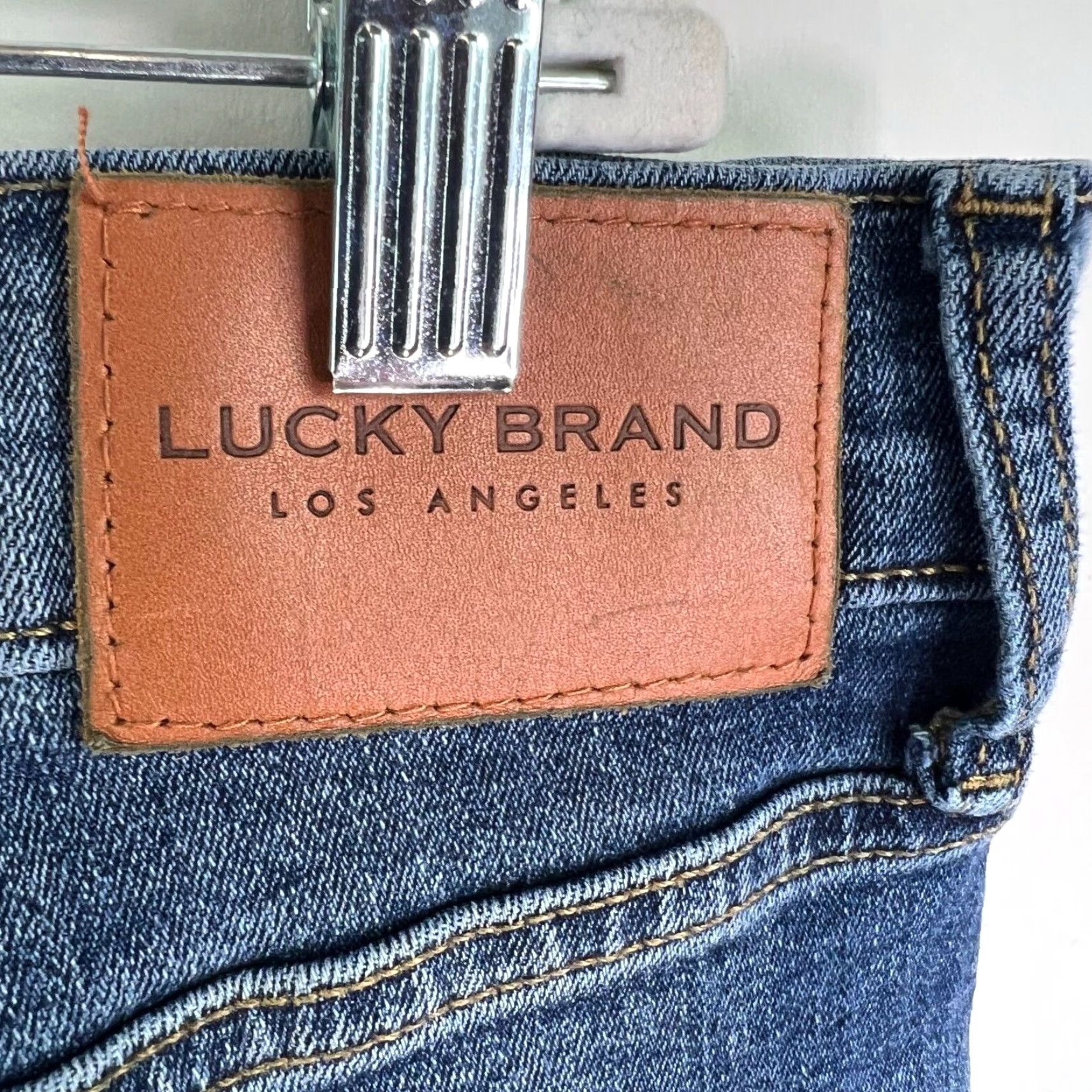 Lucky Brand Lucky Brand Jeans Mens Regular Straight Leg Size 38 Blue 38x32 Size US 38 / EU 54 - 6 Thumbnail