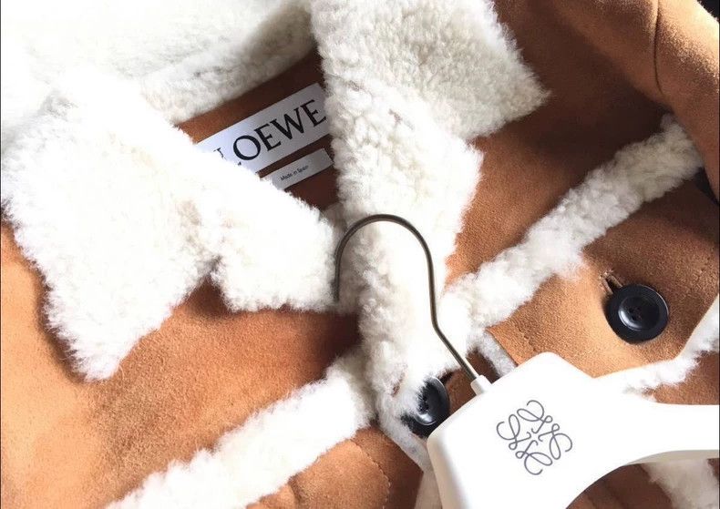 Loewe LOEWE Skinny fur jacket Size M / US 6-8 / IT 42-44 - 2 Thumbnail