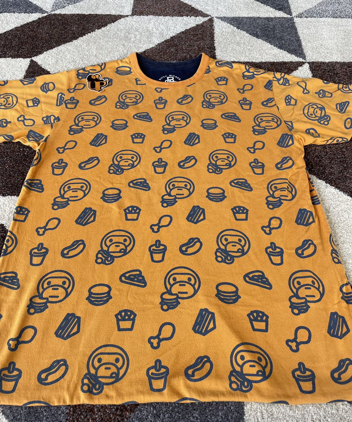 Bape OG Bape Baby Milo Junk Food Reversible Tee Size US L / EU 52-54 / 3 - 2 Thumbnail