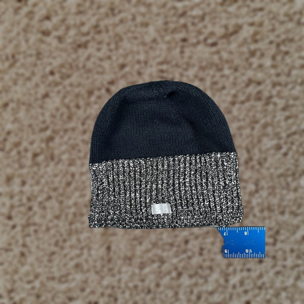Hurley Hurley Beanie Target: Women One Size Black Logo Knit Acrylic Polyester Lined Ski Hat/Cap Size ONE SIZE - 1 Thumbnail