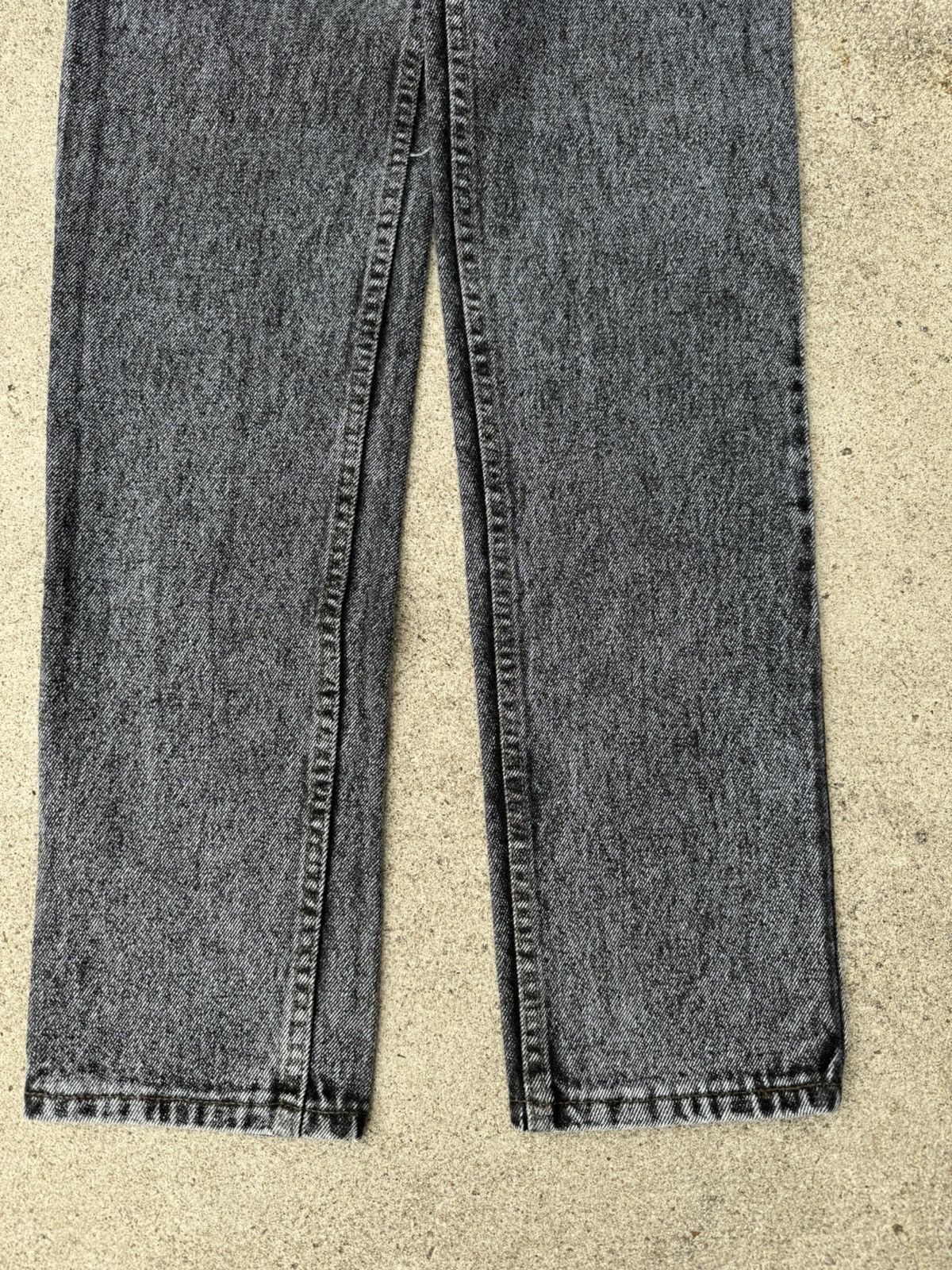 Levi's × Vintage Vtg 90’s Levi’s 505 Buttonfly Acid Black Jeans Student 26x32 Size 26" / US 2 / IT 38 - 5 Thumbnail