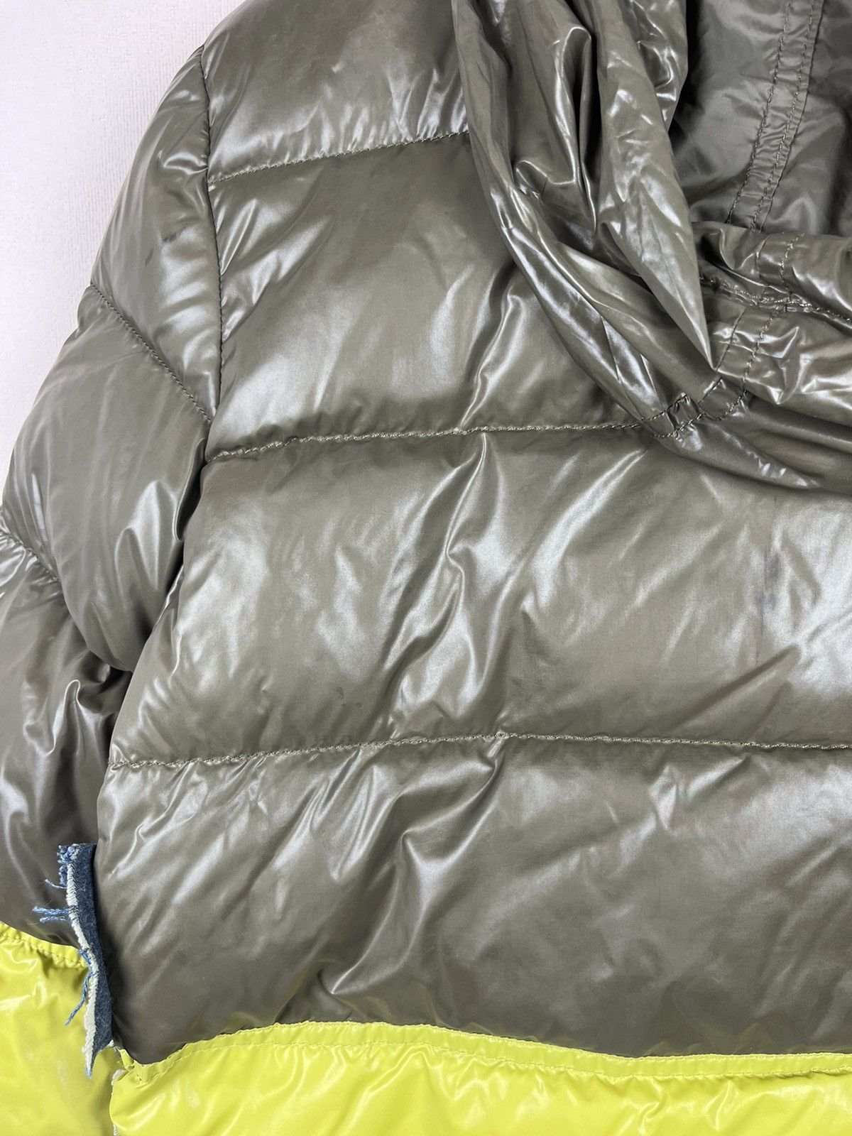 John Galliano John Galliano G Denim Logo Down Puffer Hooded Jacket Size M Size US M / EU 48-50 / 2 - 15 Thumbnail