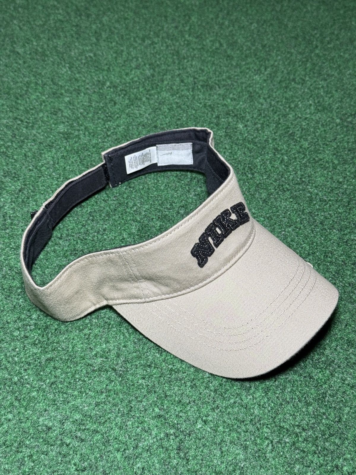 Nike Vtg Nike Y2K Spell Out Mini Swoosh Tennis Skater Visor Hat Size ONE SIZE - 2 Thumbnail