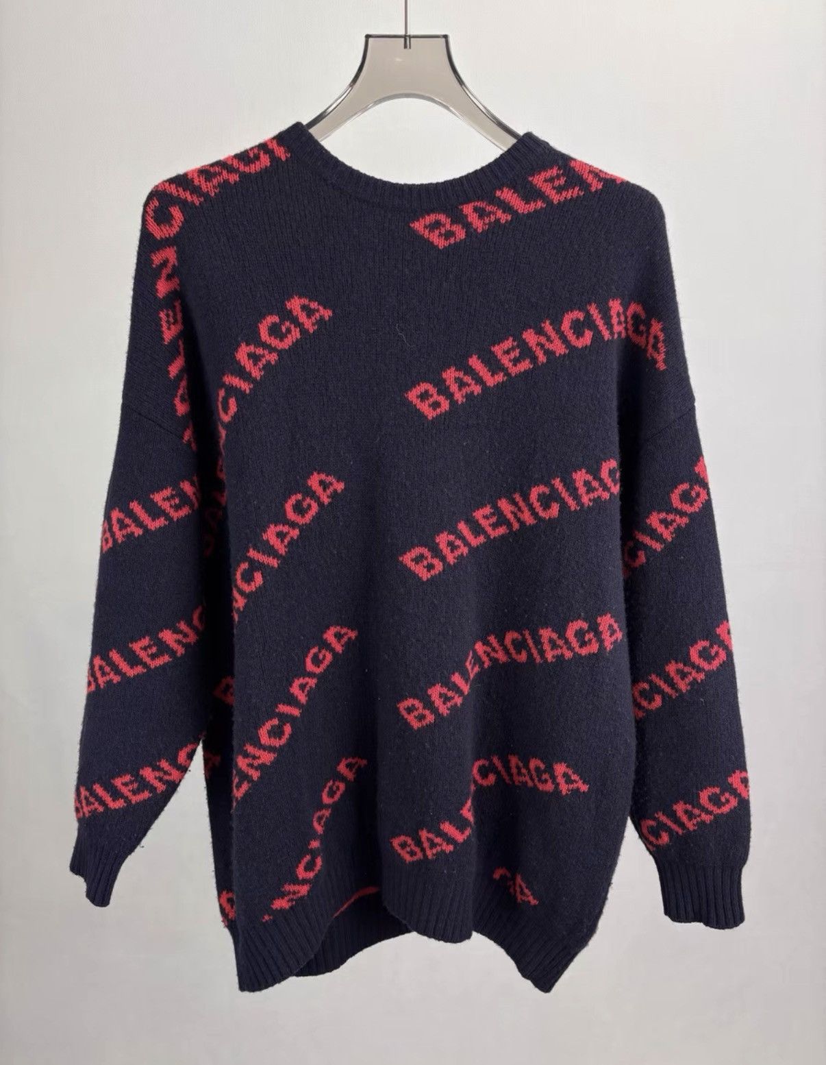 Balenciaga BALENCIAGA All-Logo Sweater K1 Size US S / EU 44-46 / 1 - 1 Thumbnail