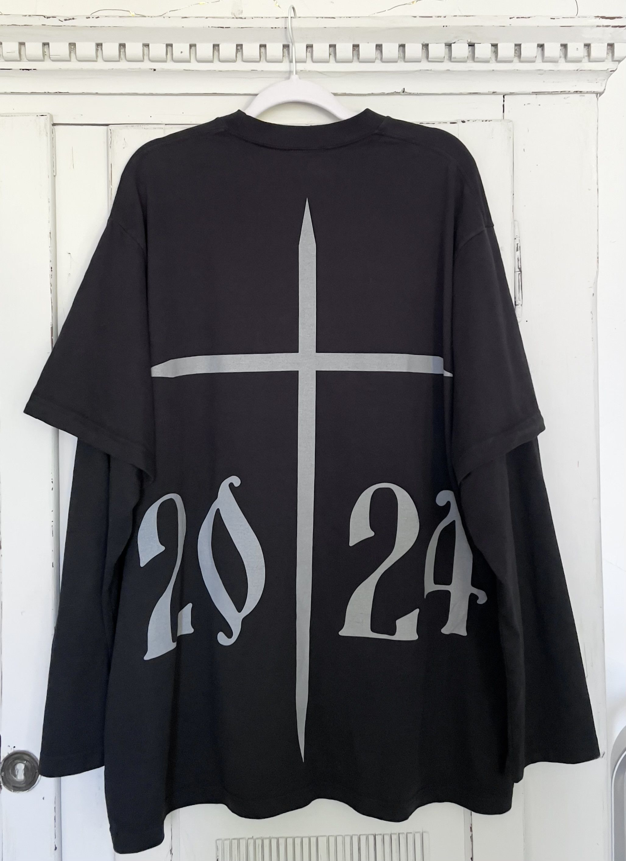 Balenciaga Kanye West Yeezy Donda Presidential Two Layer L/S Tee Size US L / EU 52-54 / 3 - 1 Thumbnail